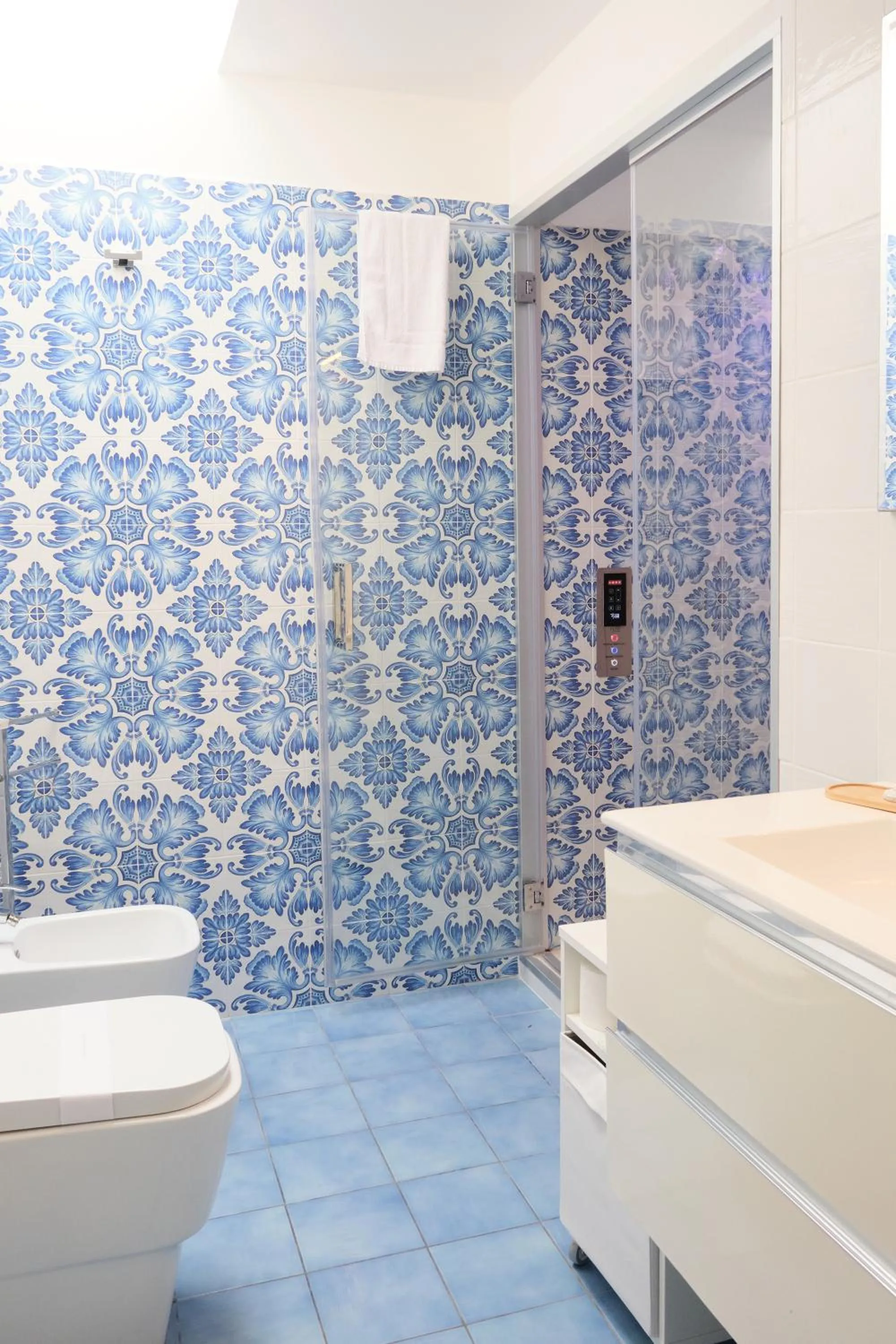 Toilet in Pharus Miseni Suites and rooms