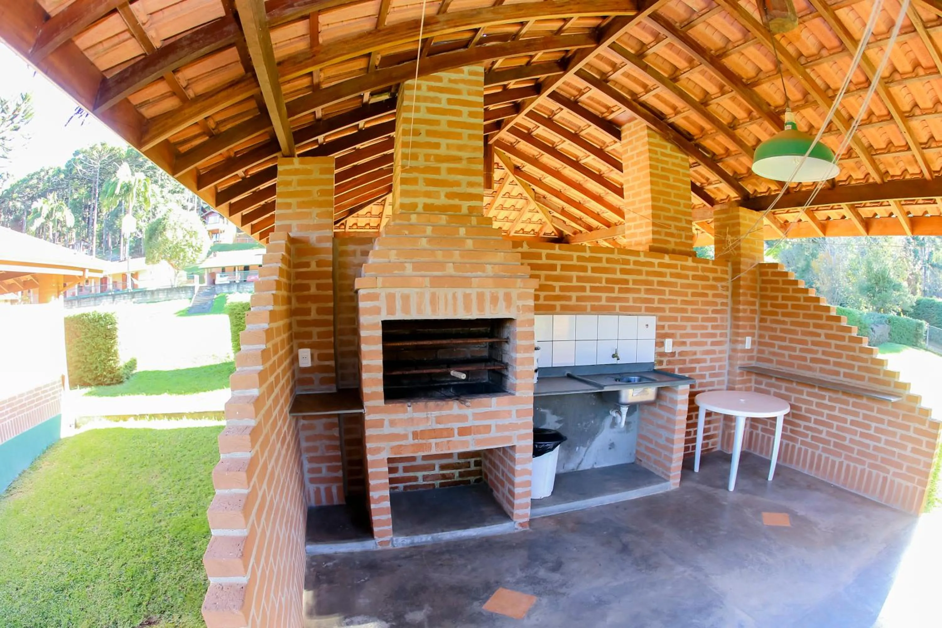 BBQ facilities in Pousada Vida Verde