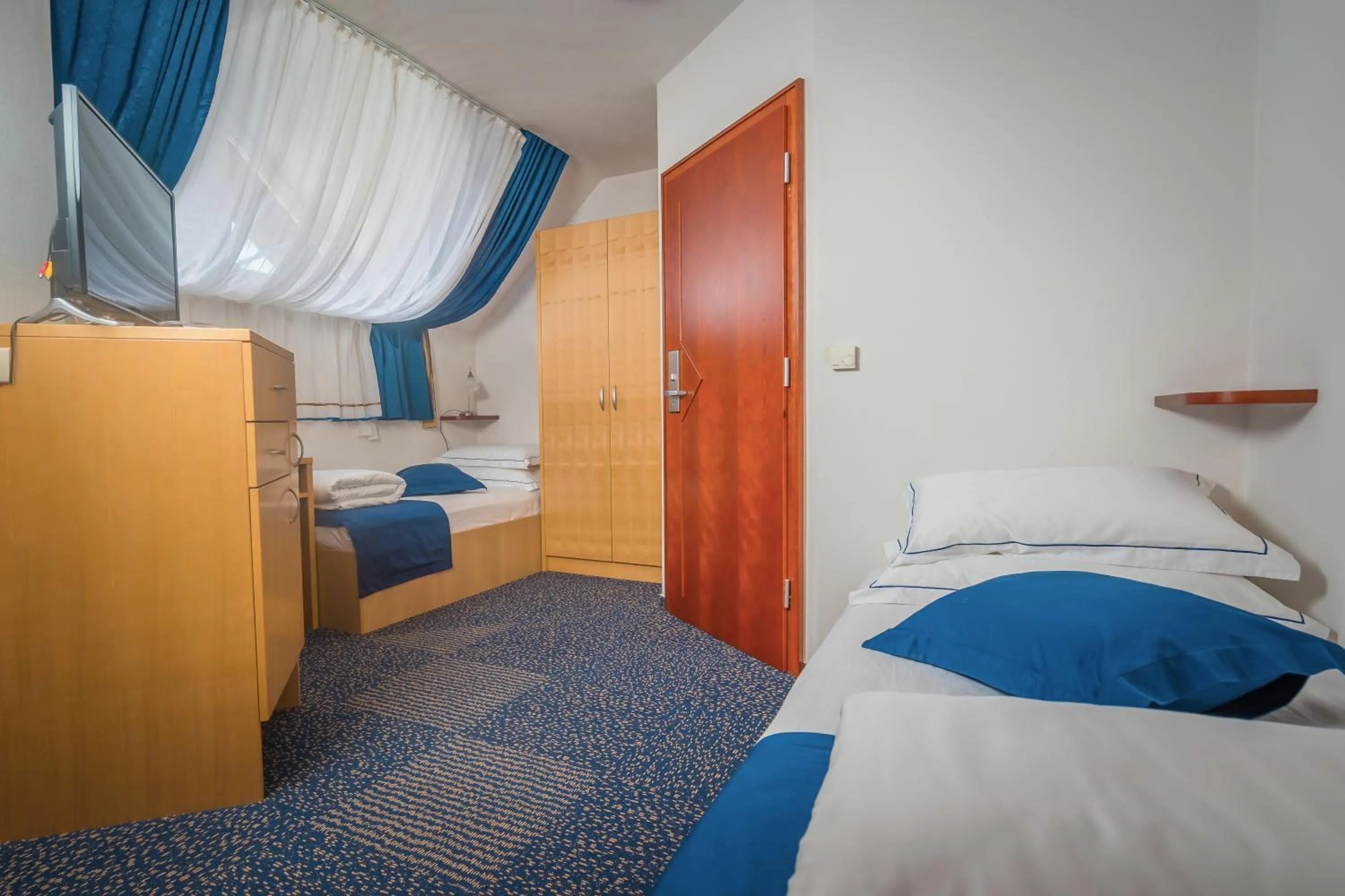 Twin Room in Villa Nena