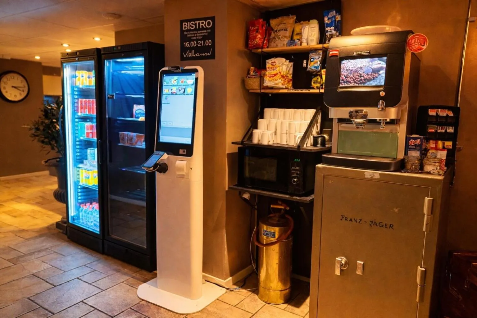 Coffee/tea facilities in Hotell Siesta
