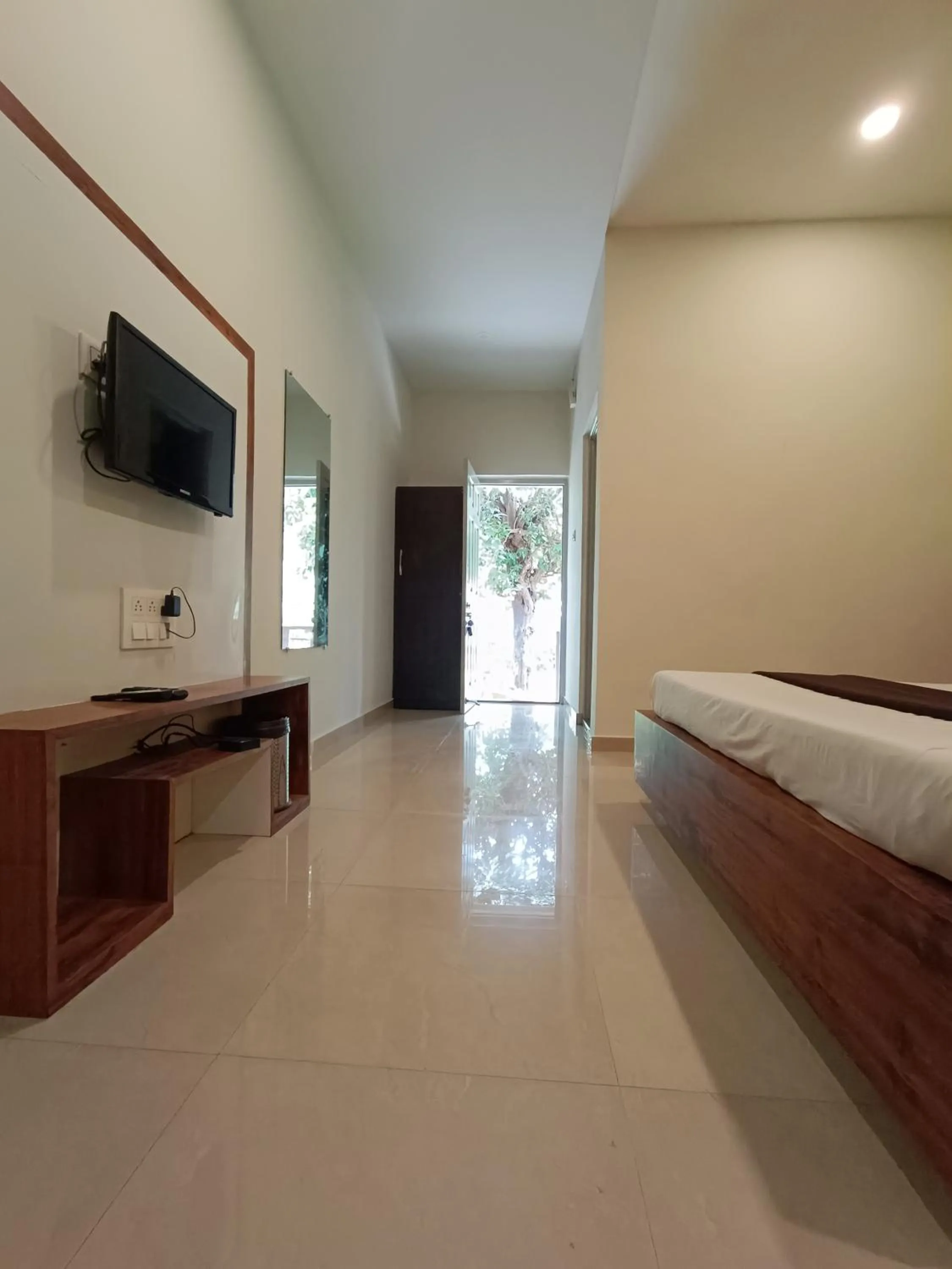 Bed in Serenity Resort Panhala