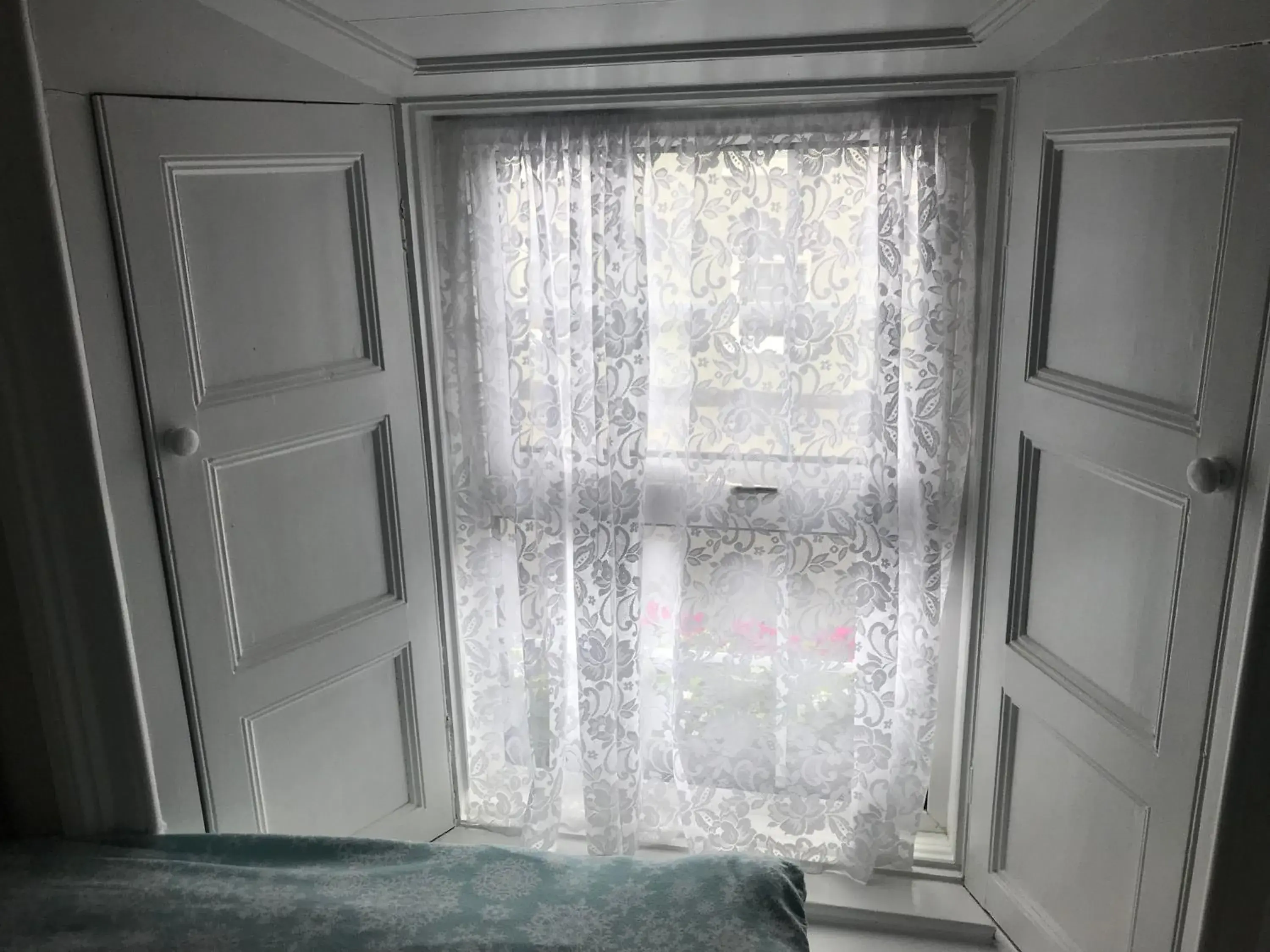 Standard Twin Room - single occupancy in Gordon's Guesthouse Standard Twin Room - single occupancy in Gordon's Guesthouse