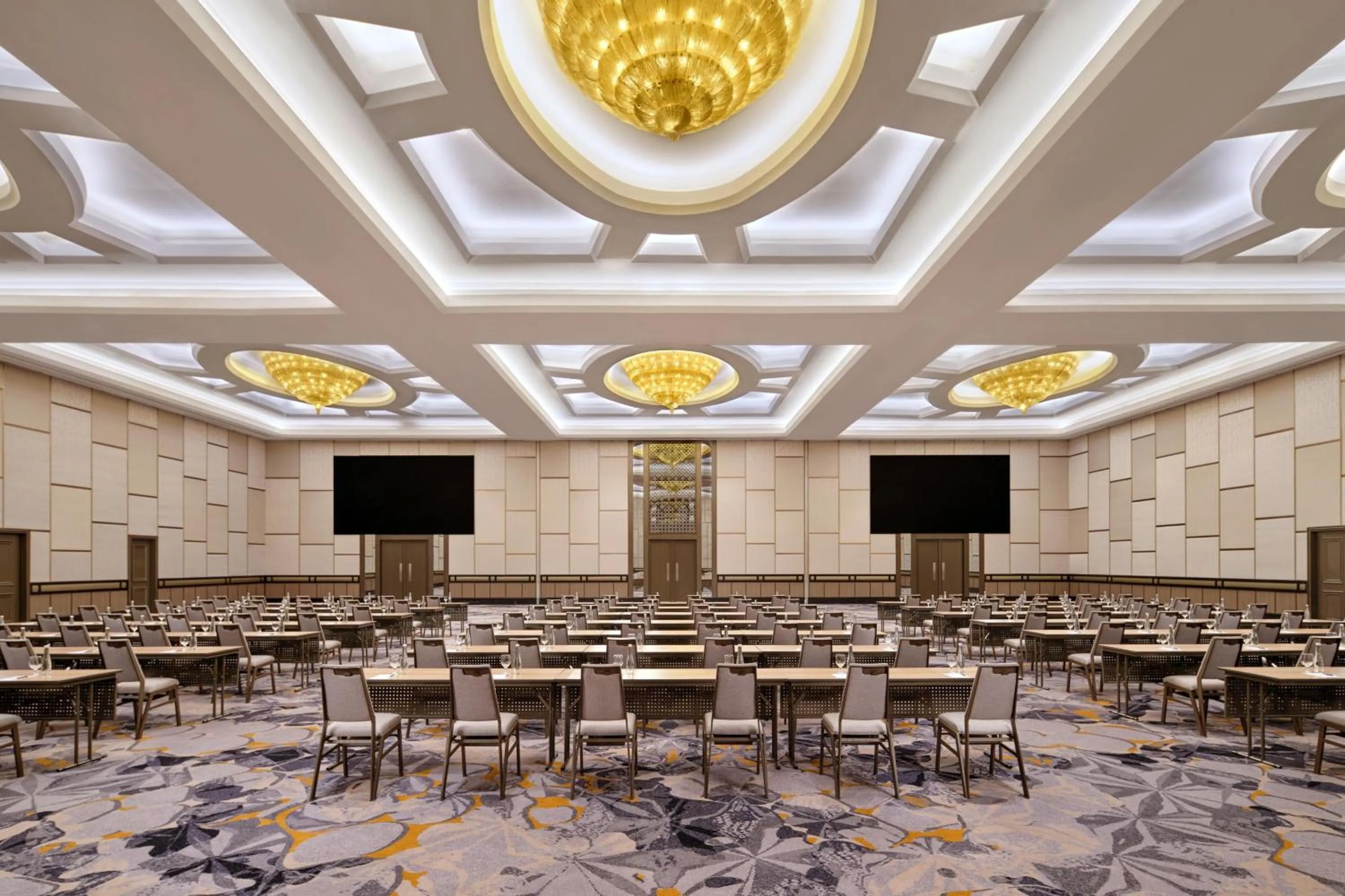 Meeting/conference room in Sheraton Surabaya Hotel & Towers