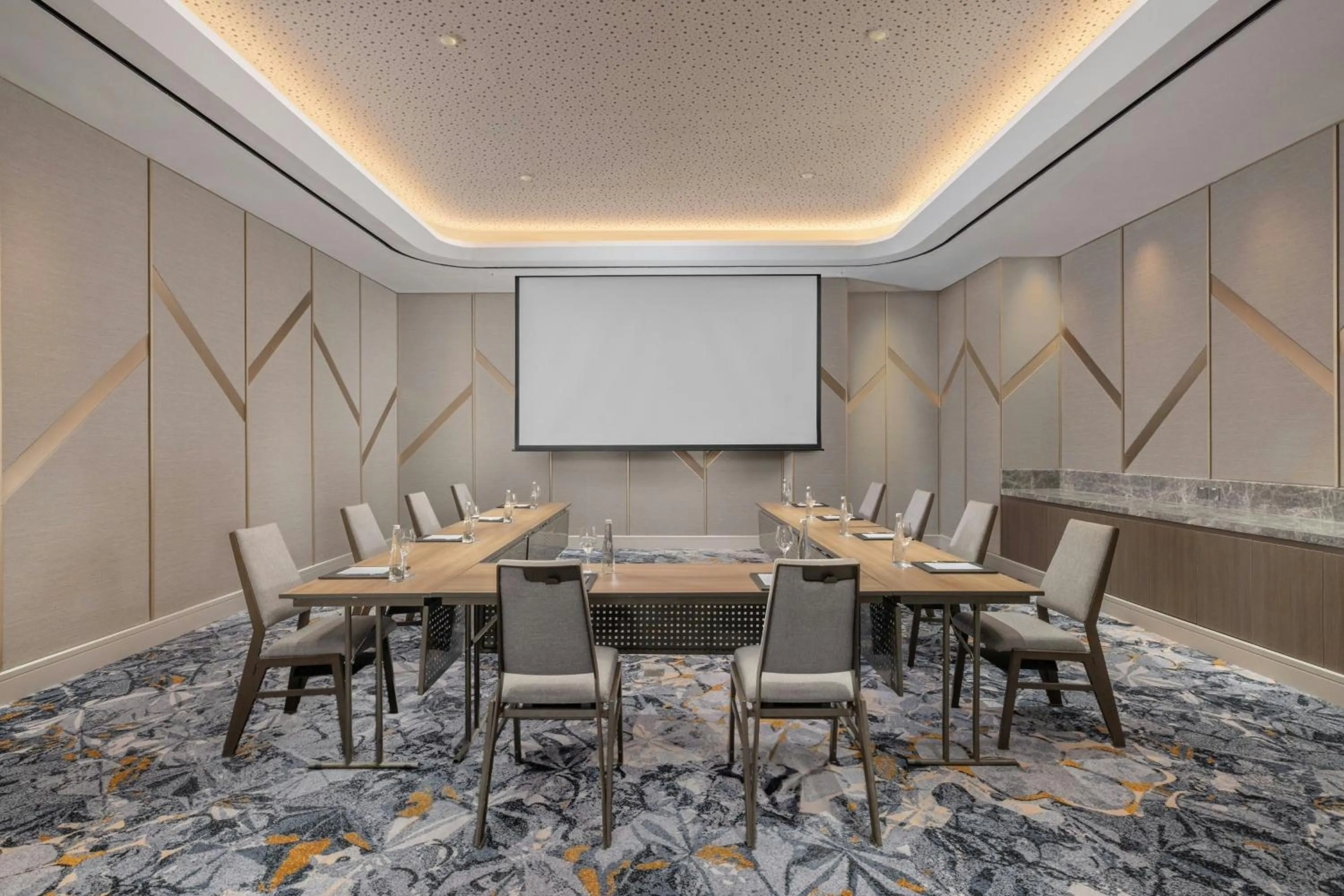 Meeting/conference room in Sheraton Surabaya Hotel & Towers