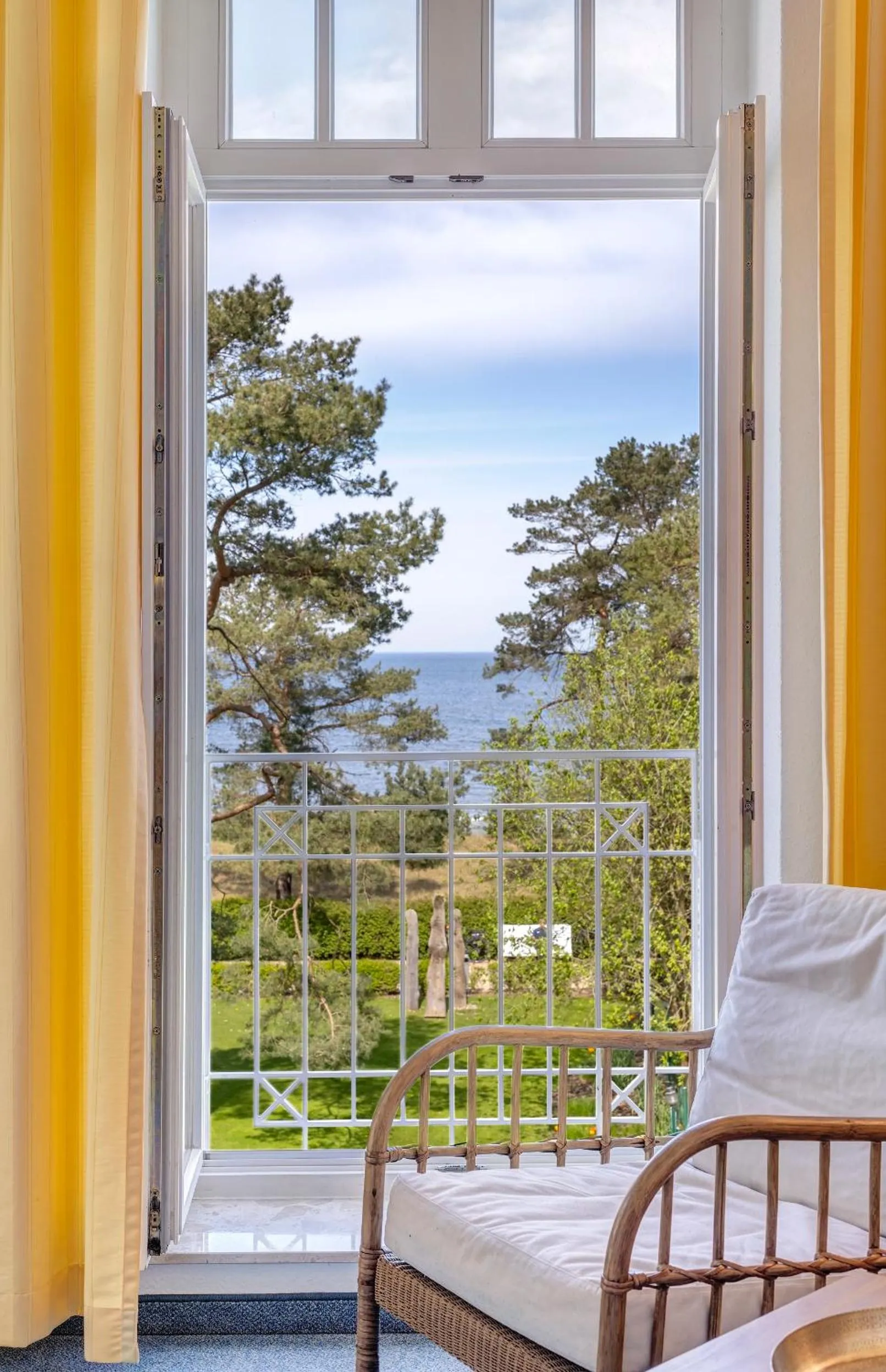 View (from property/room), Bed in Haus Seeblick Hotel Garni & Ferienwohnungen