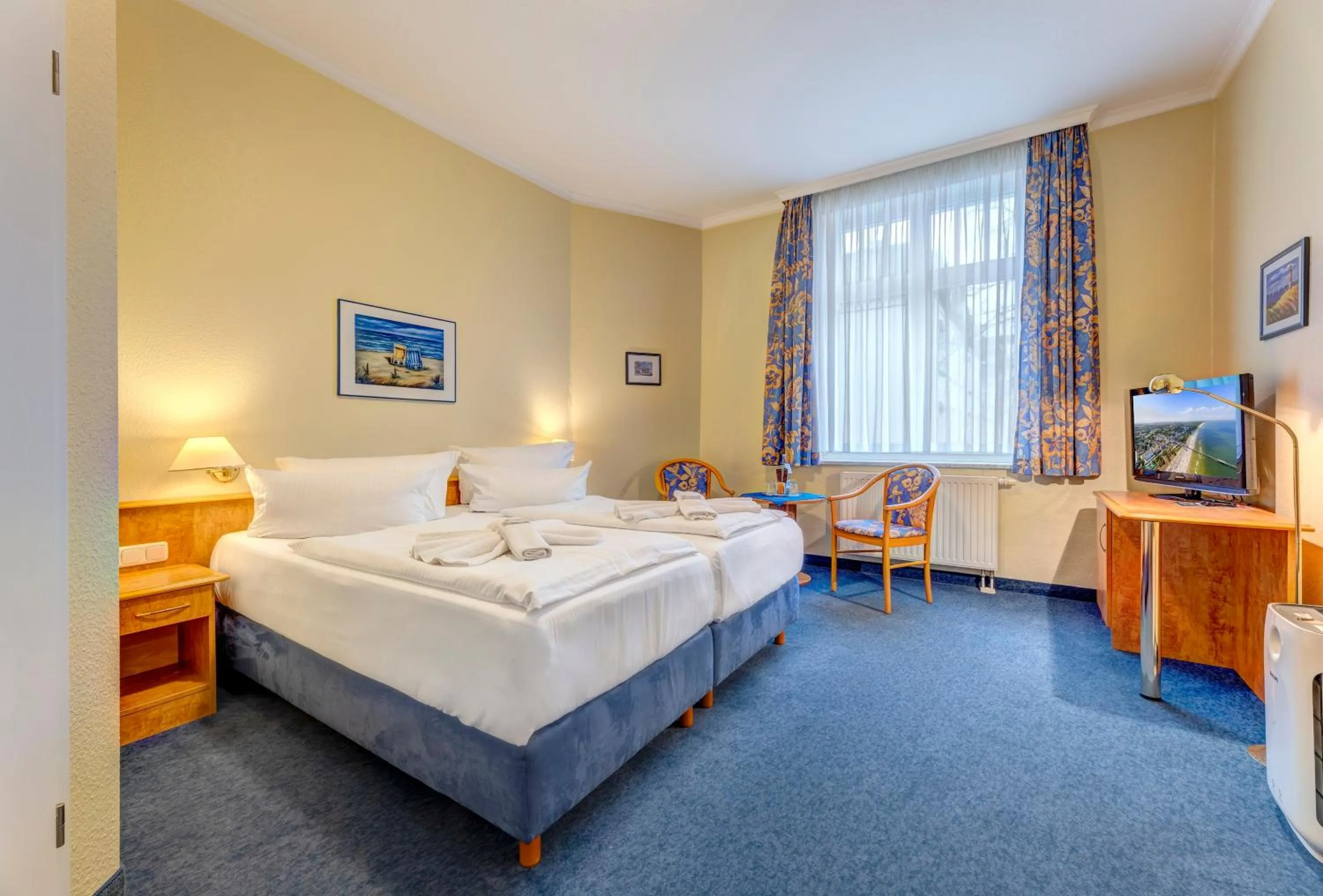 Bed in Haus Seeblick Hotel Garni & Ferienwohnungen