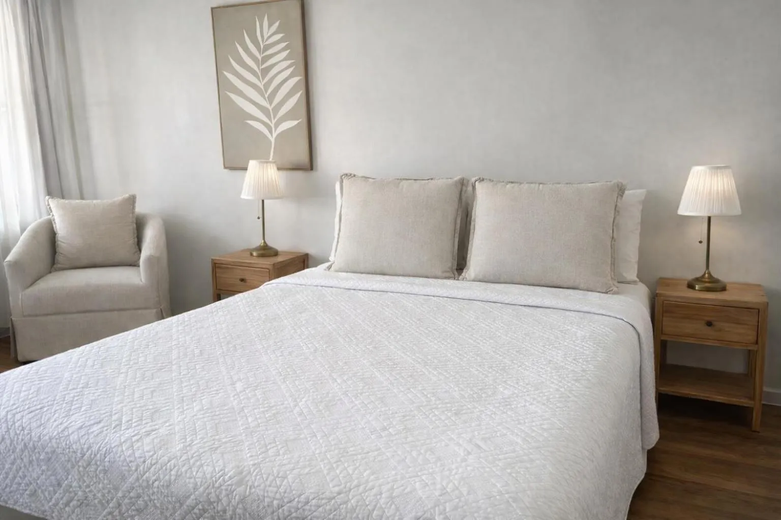 Bed in Cooks Endeavour Motor Inn