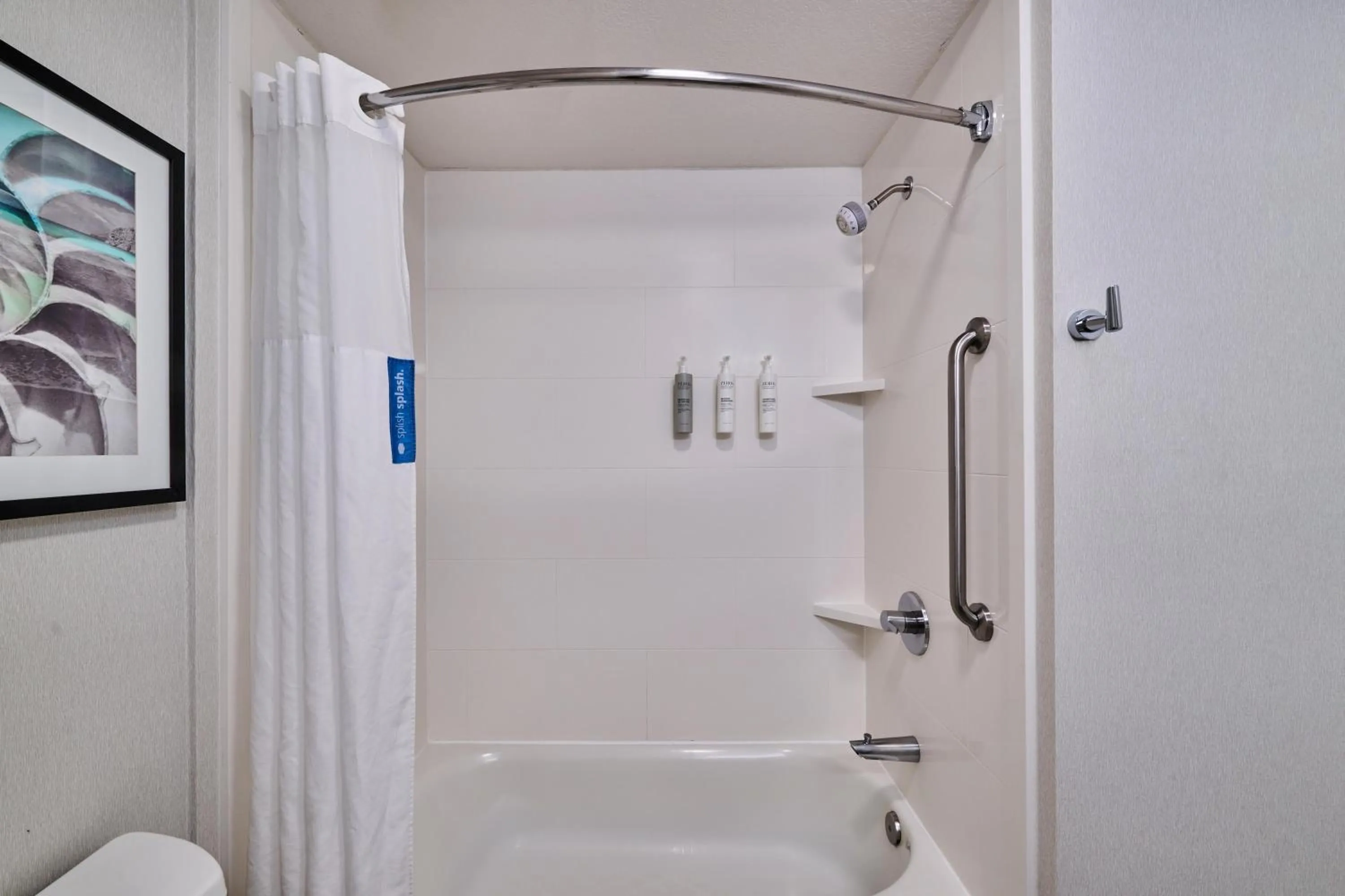 Bathroom in Hampton Inn & Suites Hermosa Beach