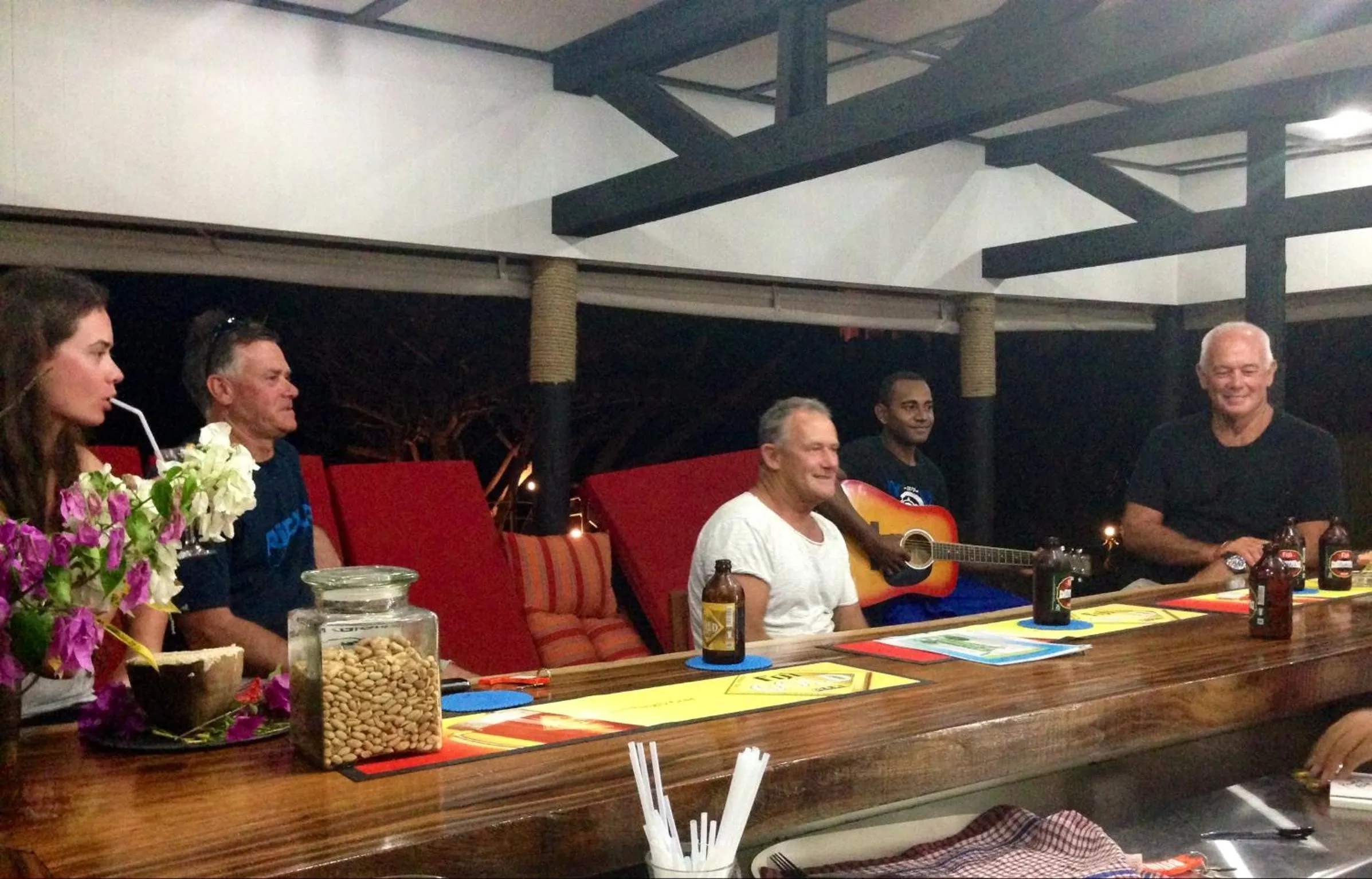 Lounge or bar in Funky Fish Beach & Surf Resort