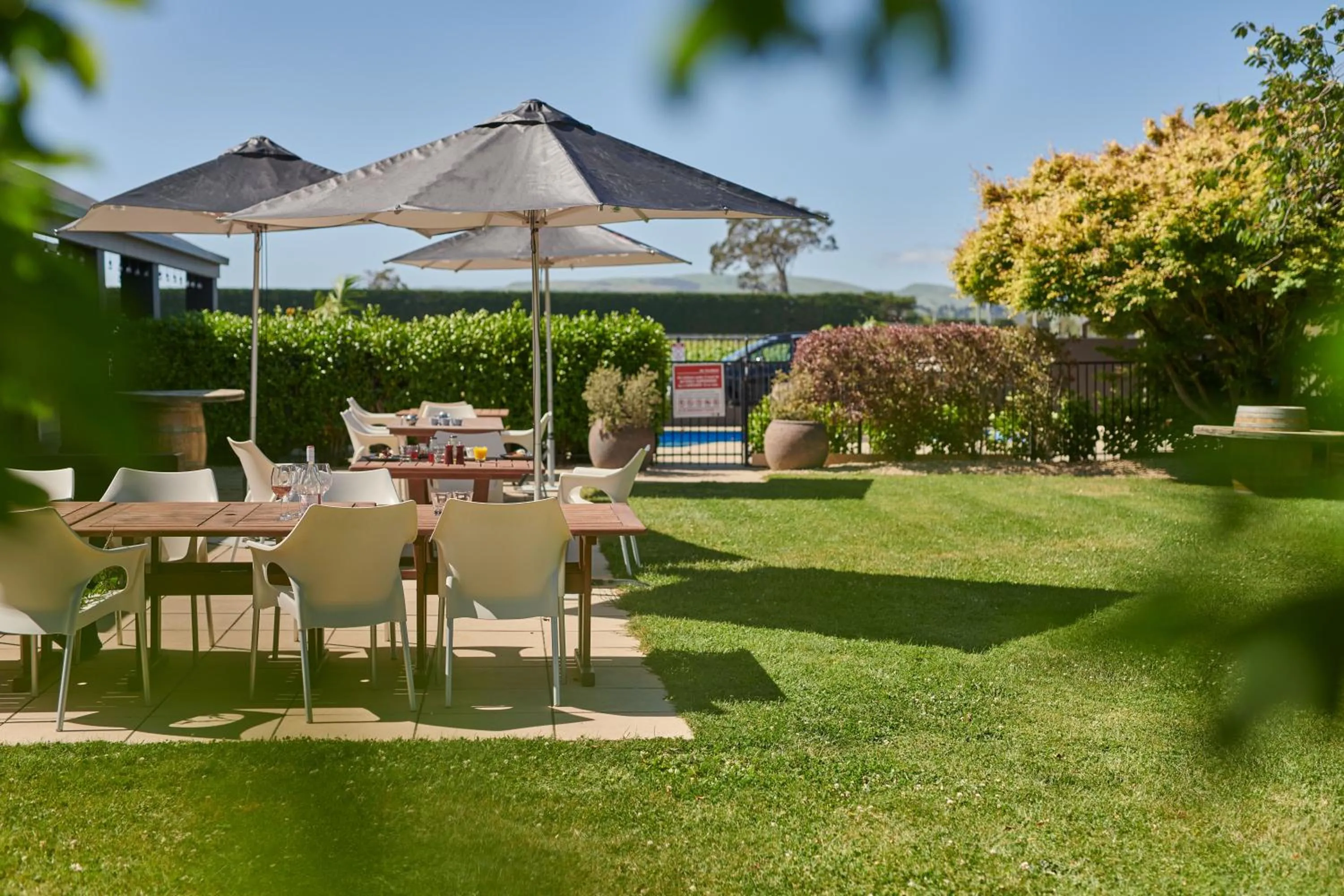 Restaurant/places to eat in Parehua Resort