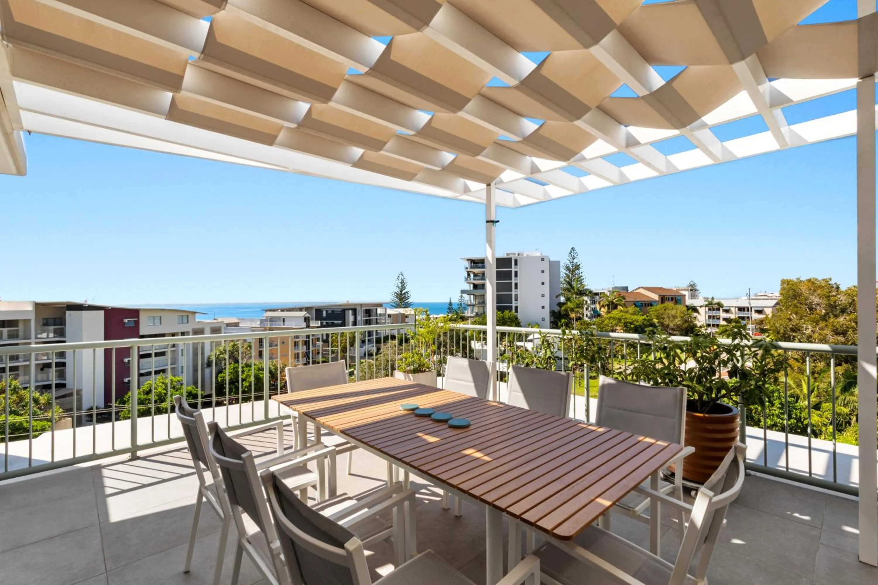 Patio in Kings Bay Apartments