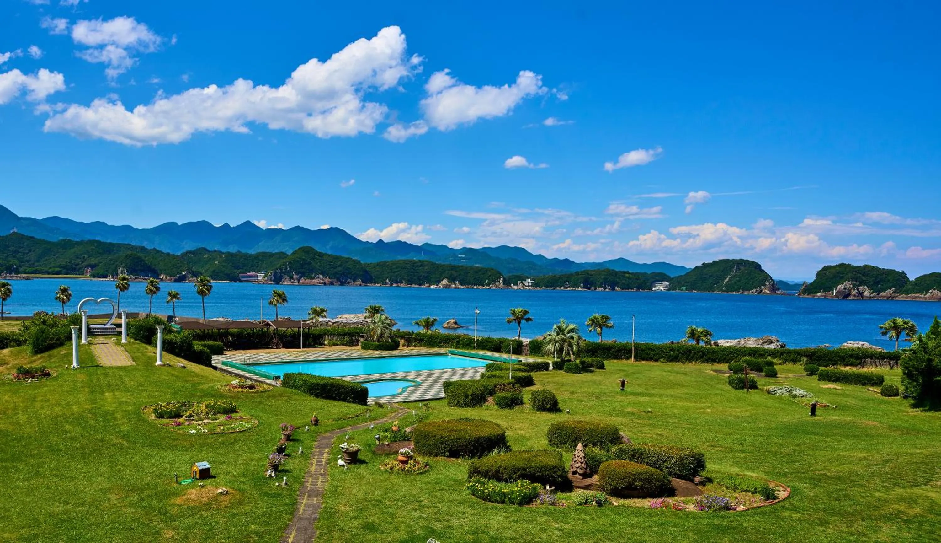 Garden view in Hana Irodori no Yado Kayuu