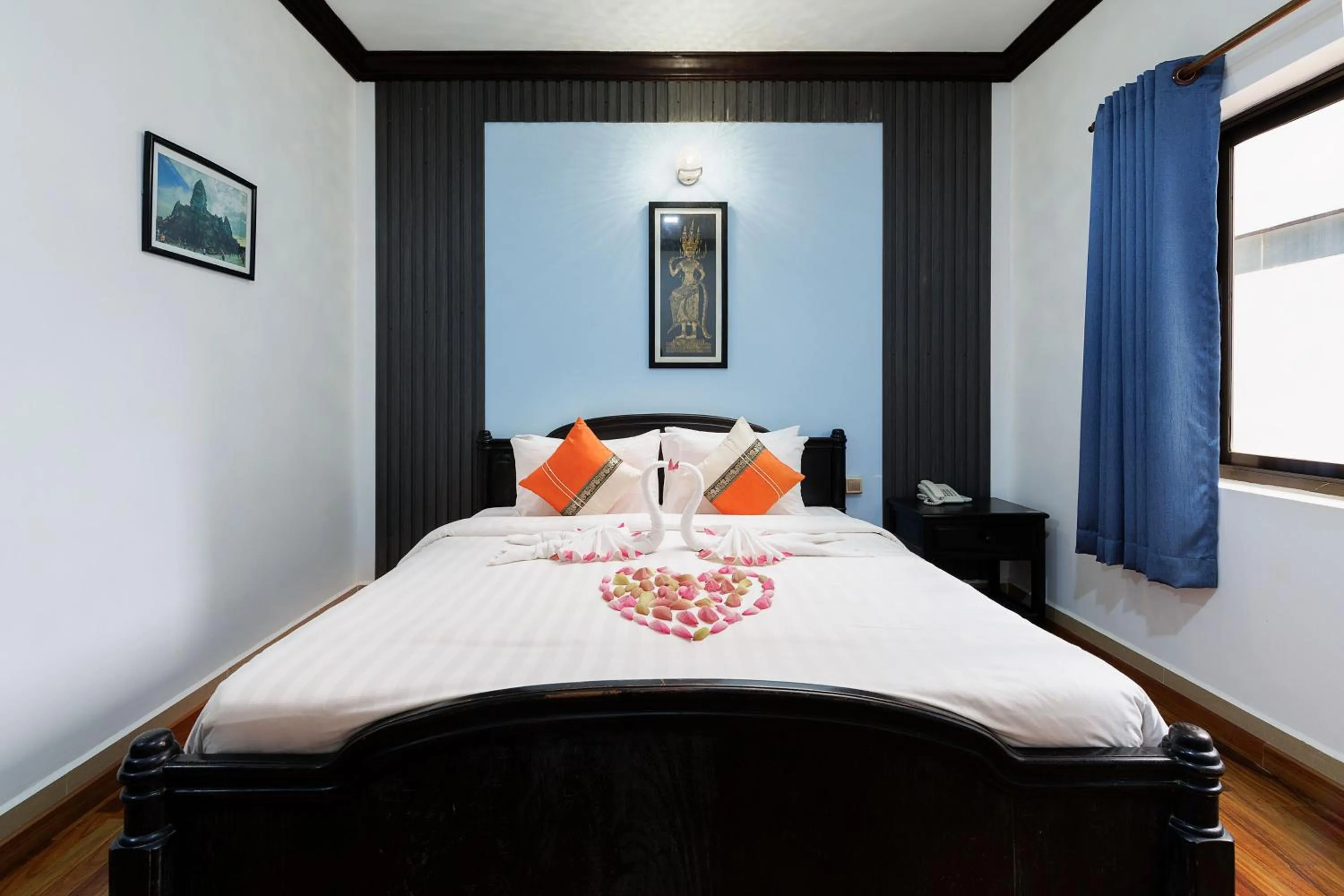 Bed in Siem Reap Urban Boutique Hotel