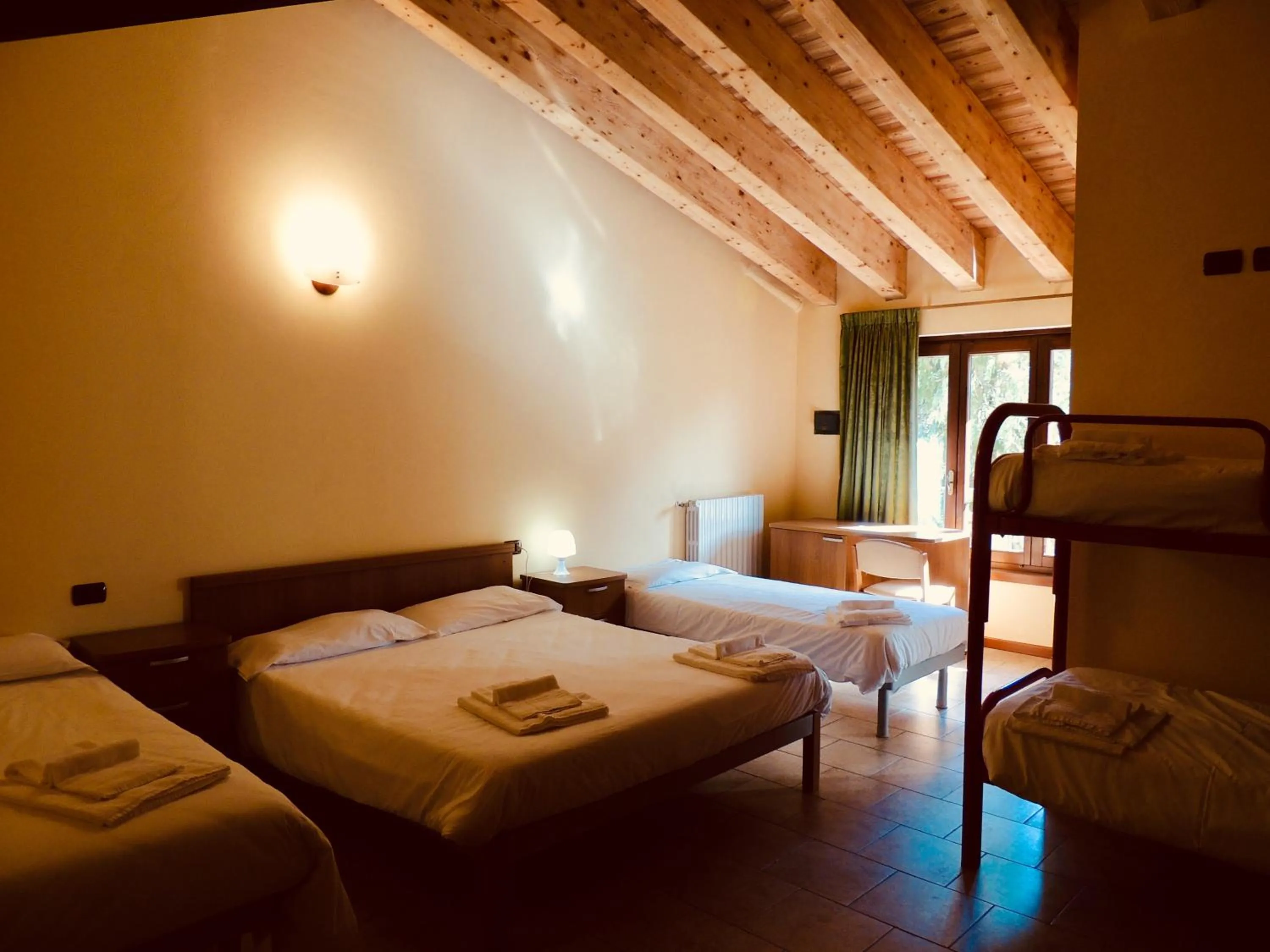 Photo of the whole room, Bed in Ostello Brembo