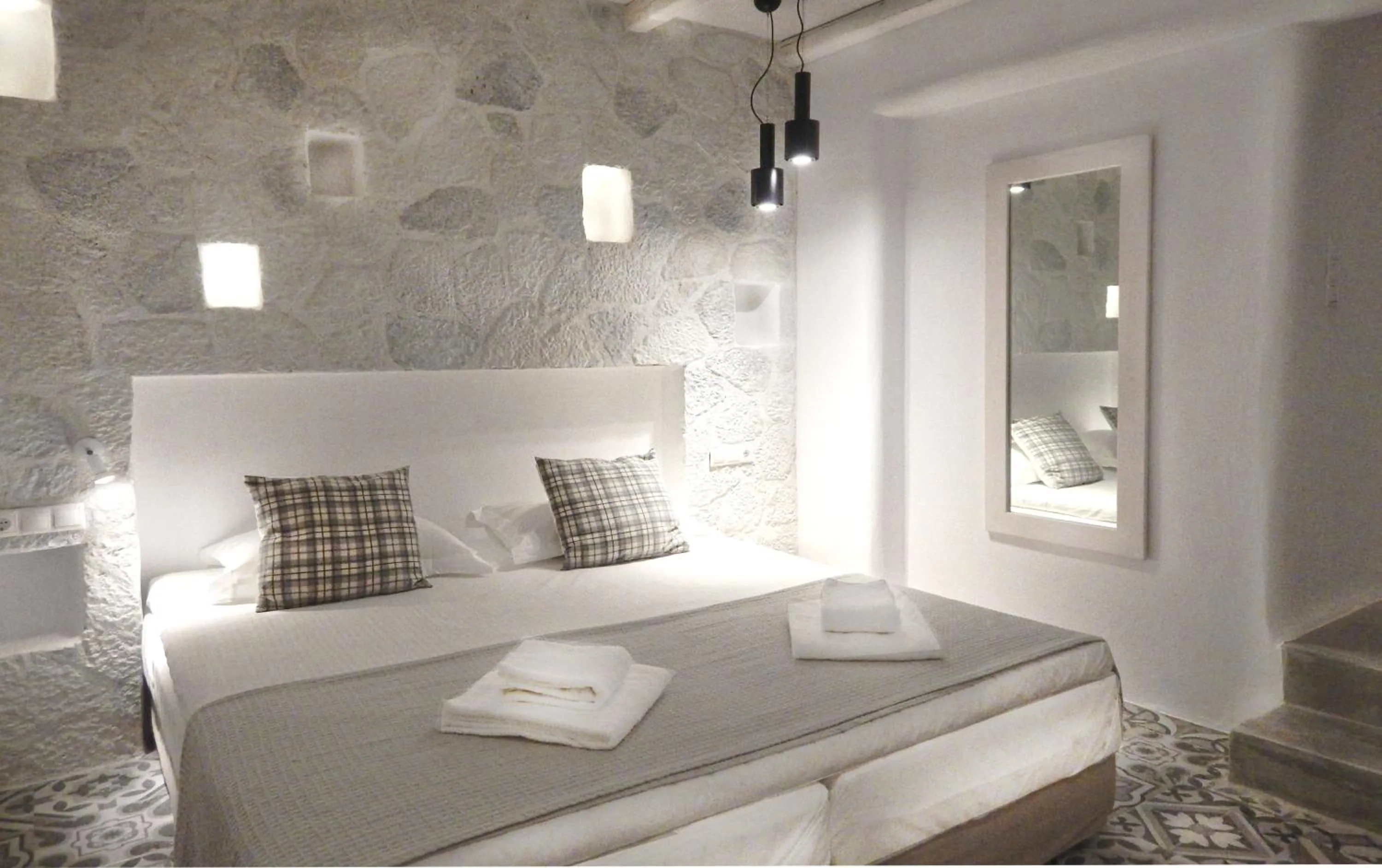 Bedroom, Bed in Dolphin Kastraki Studios