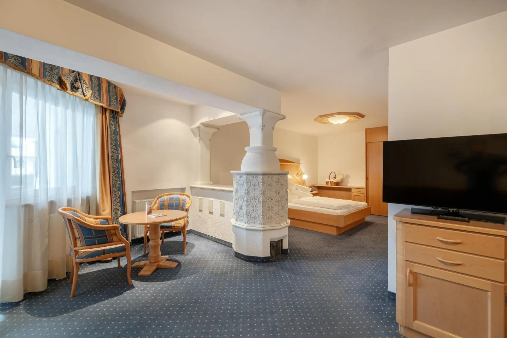 Bedroom, Bed in Piccolo - Dolomites & Gourmet Hotel