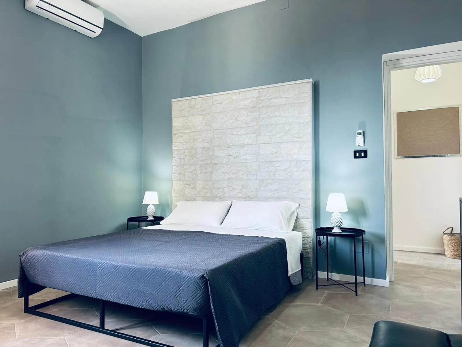 Bed in Manca Residence