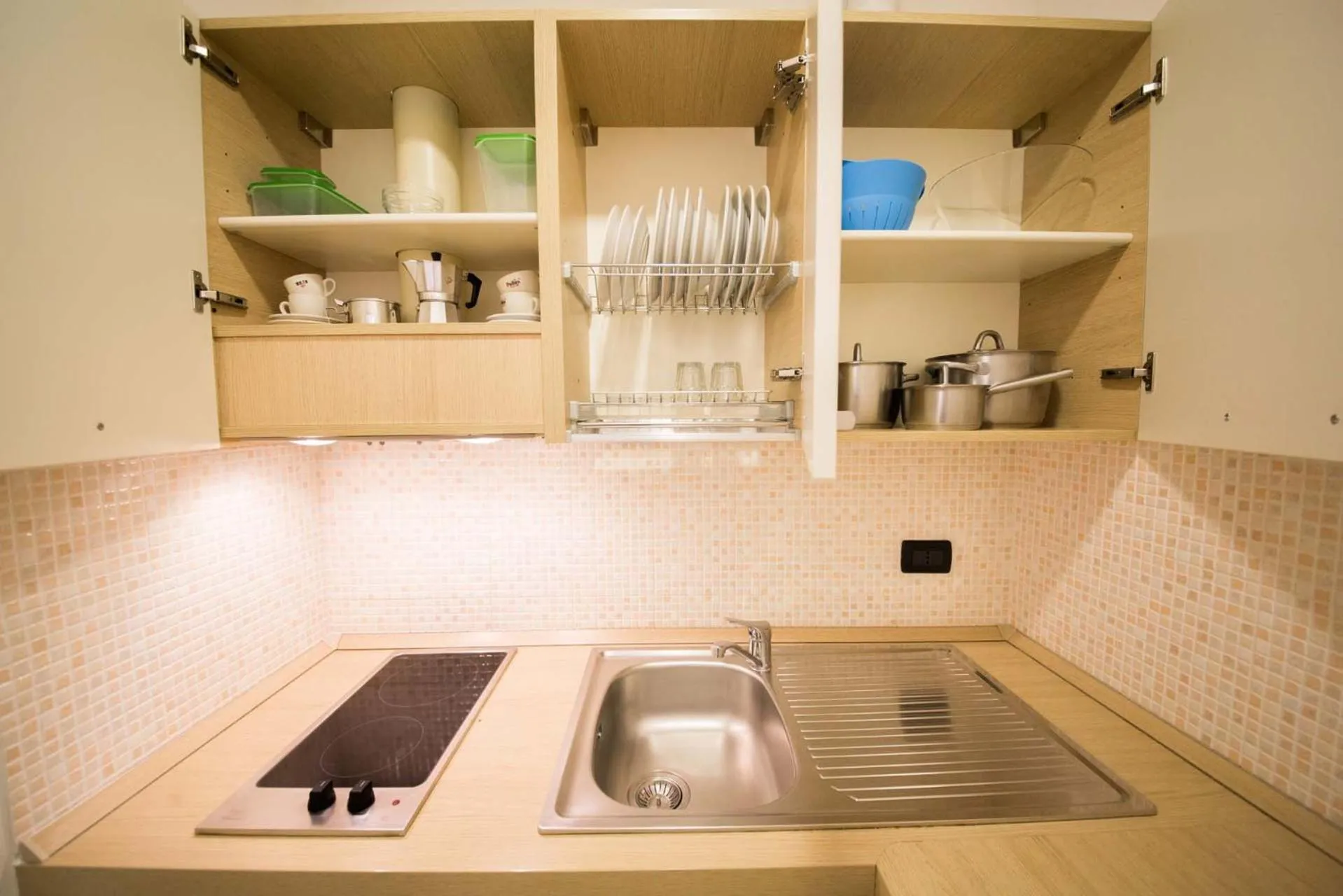 Kitchen or kitchenette in Residence Hotel Miralago