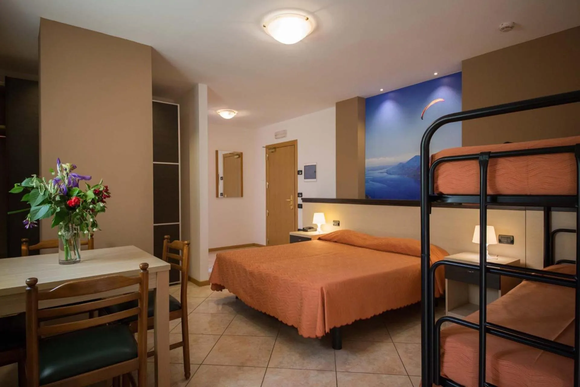 Bed in Residence Hotel Miralago