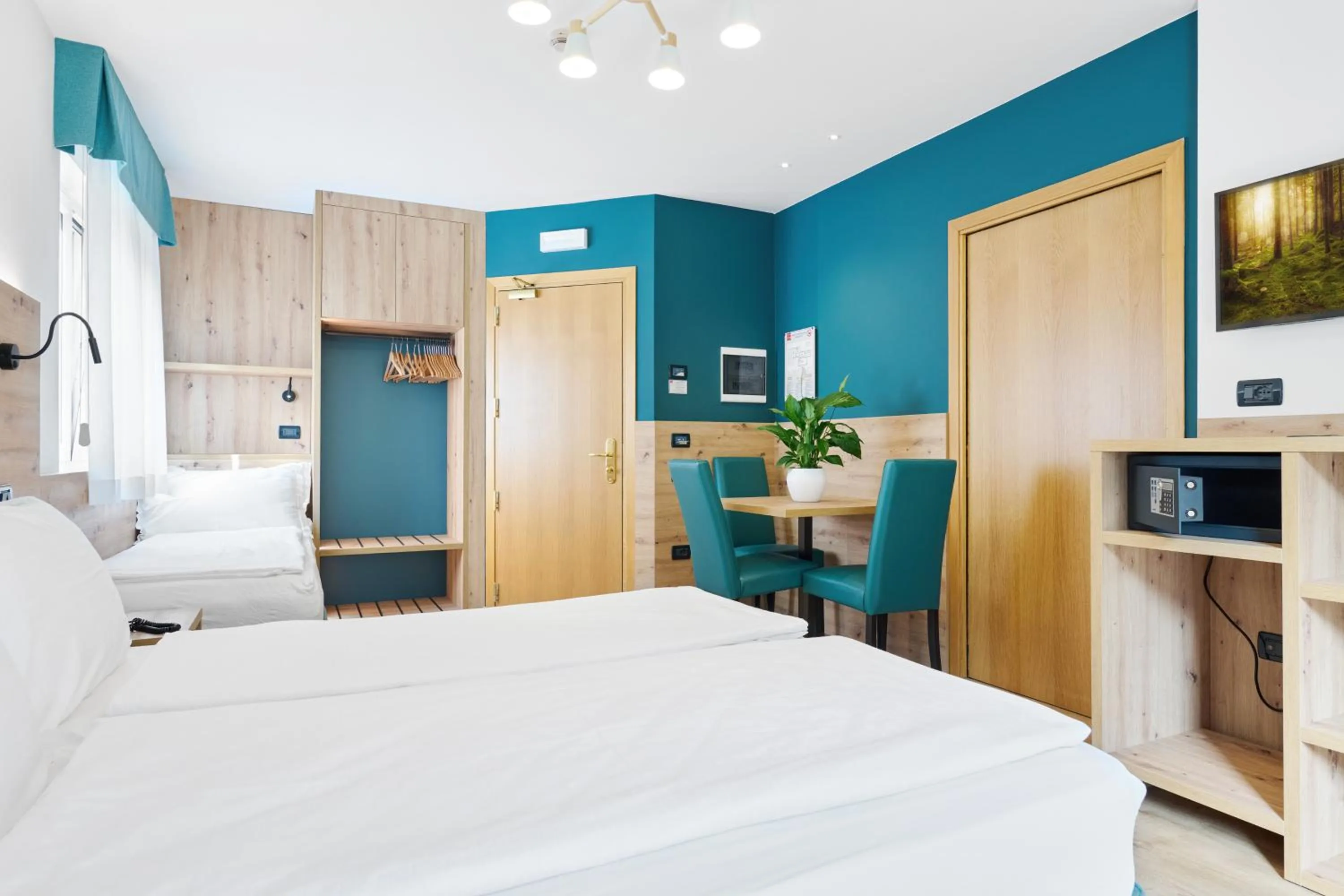 Photo of the whole room, Bed in Residence Hotel Miralago