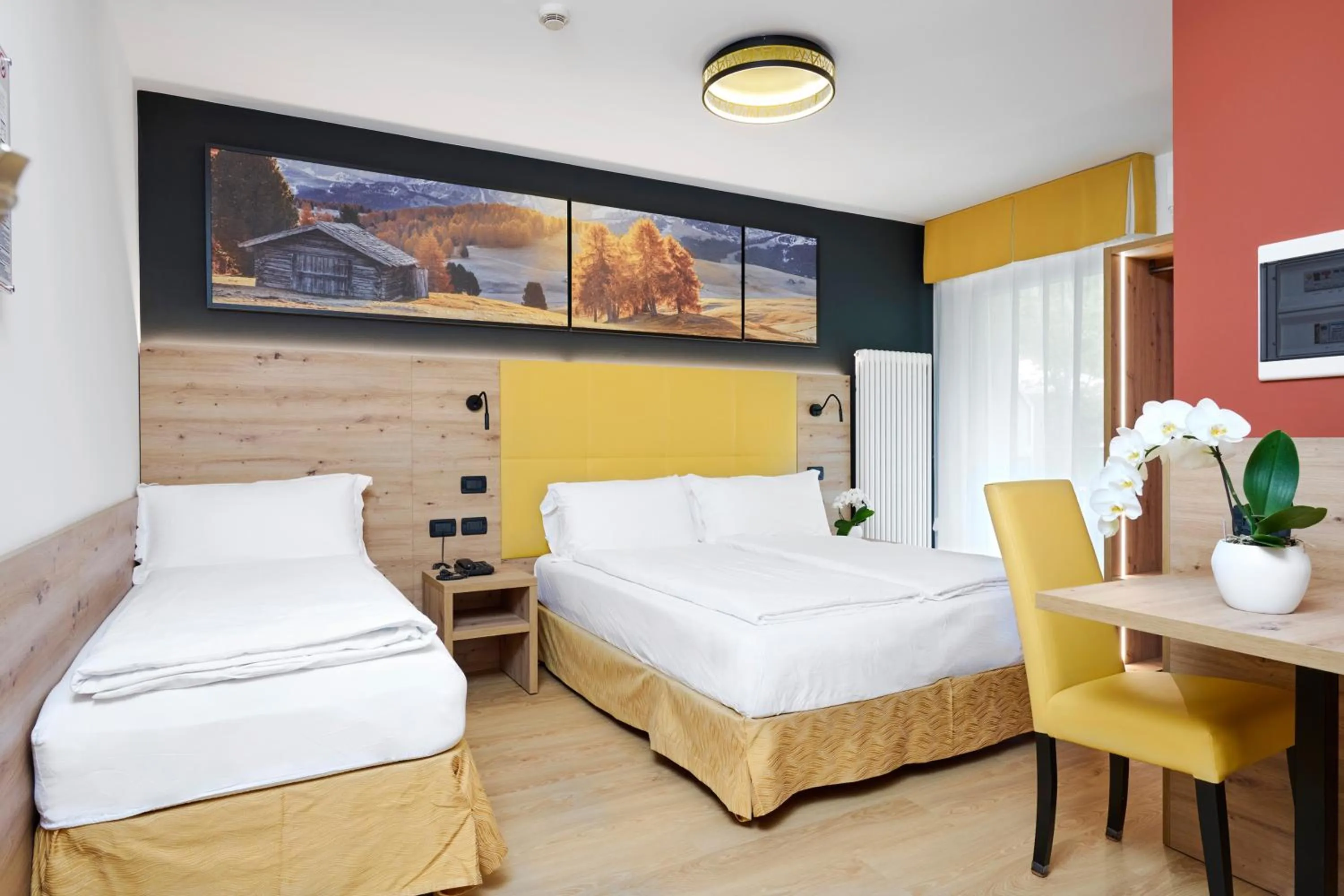 Bed in Residence Hotel Miralago