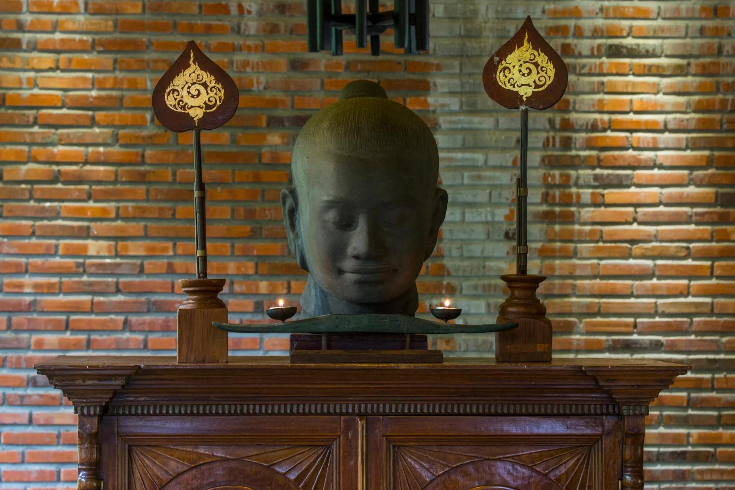 furniture in Maisons Wat Kor