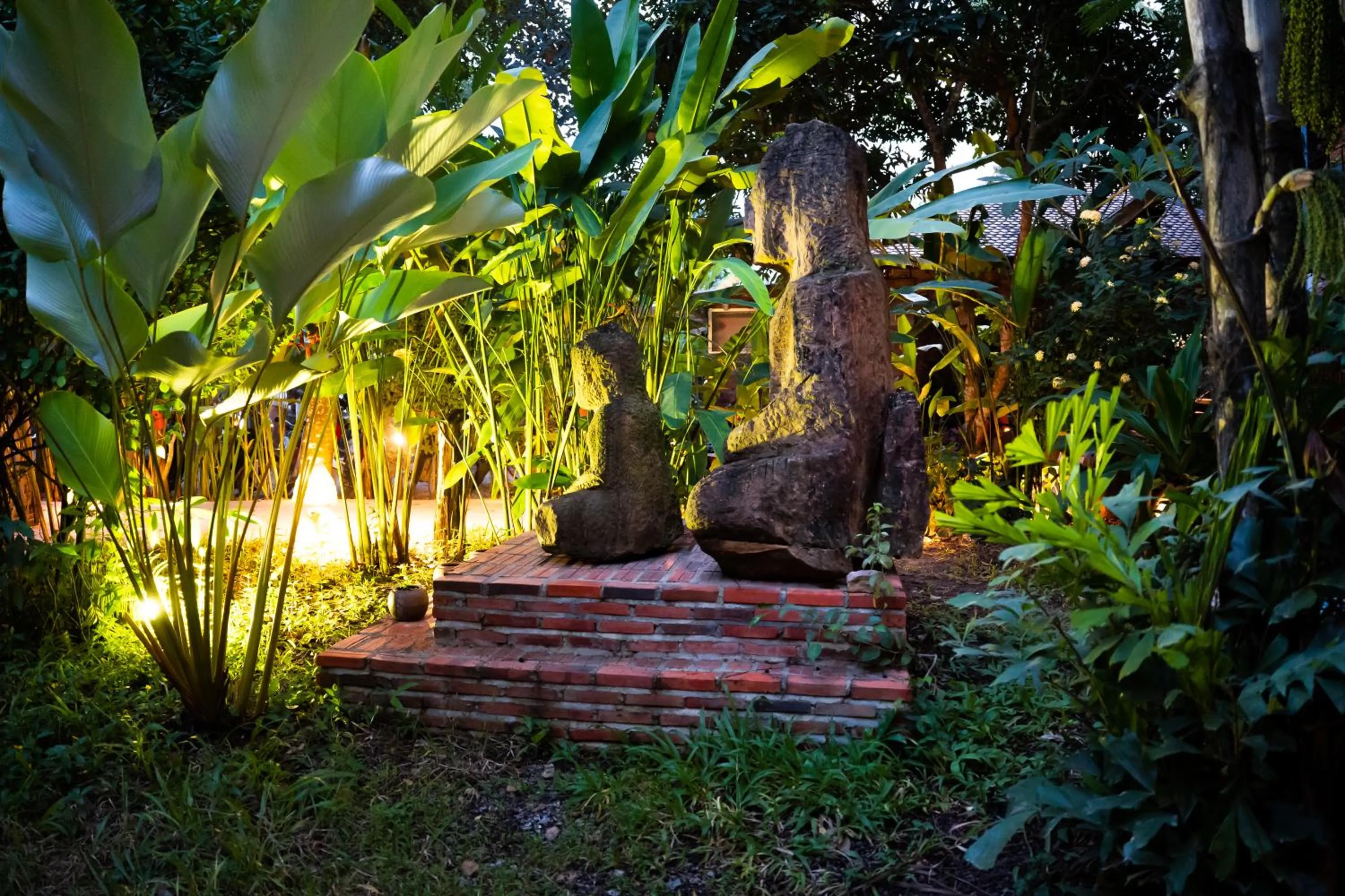 Garden in Maisons Wat Kor