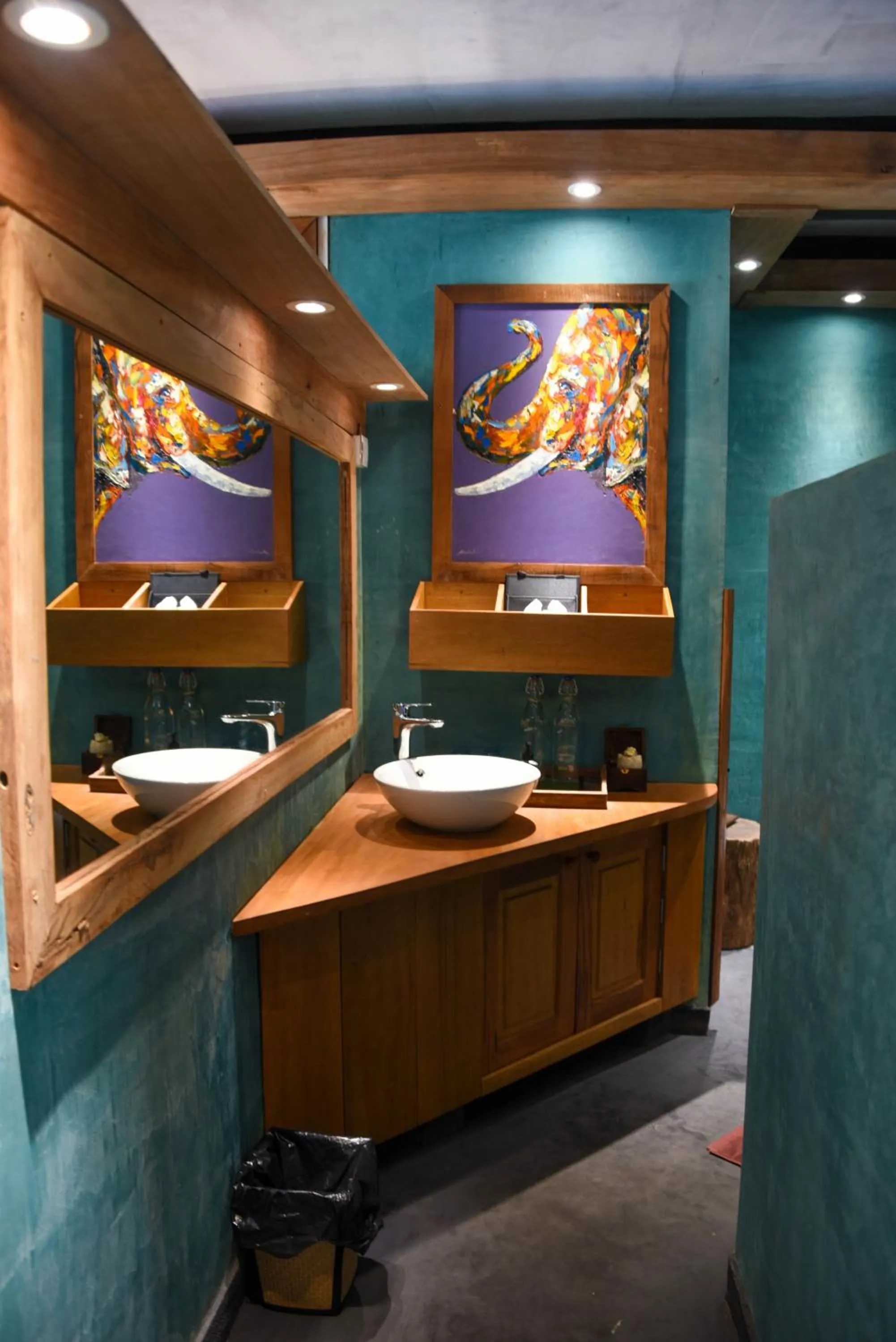 Toilet in Maisons Wat Kor