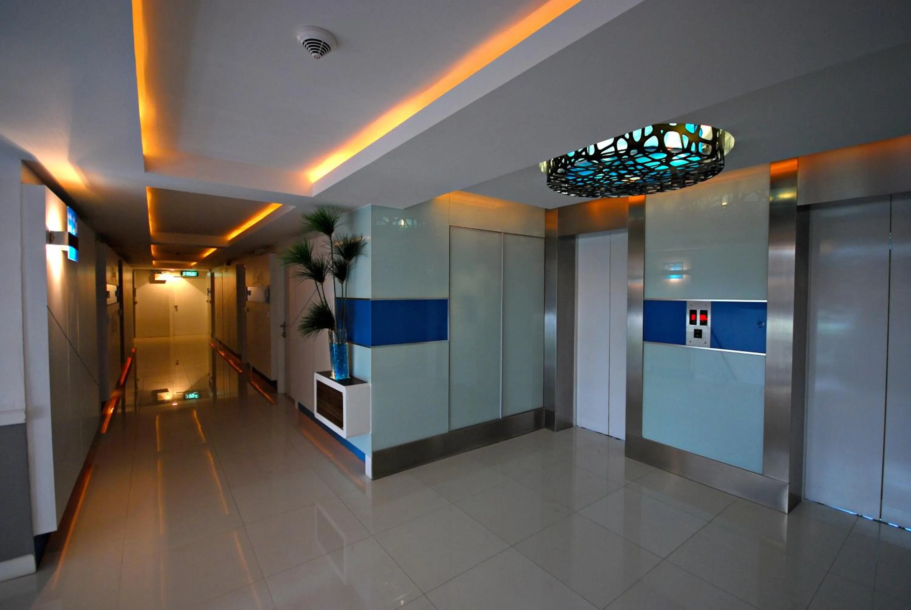 Decorative detail, Lobby/Reception in Hin Nam Sai Suay