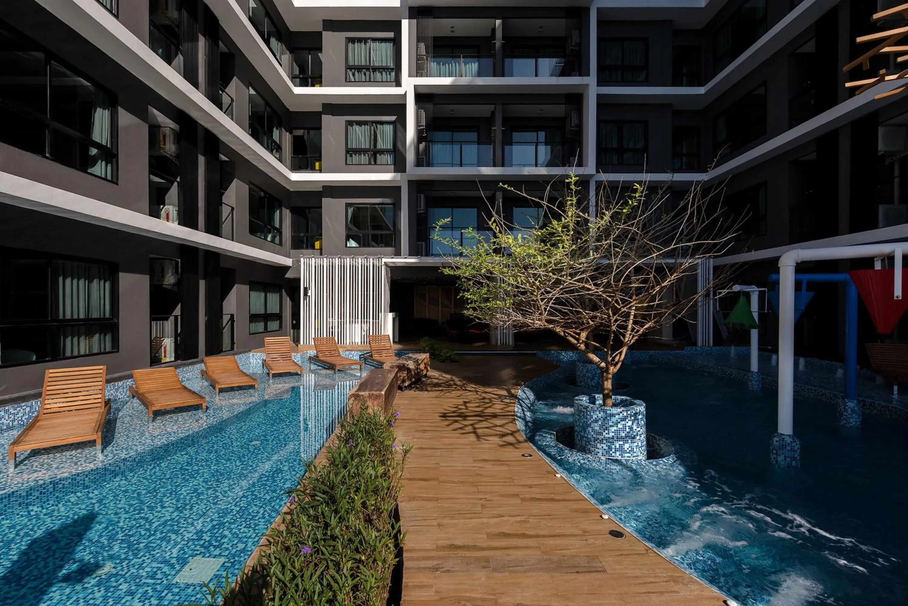 Swimming Pool in Hin Nam Sai Suay