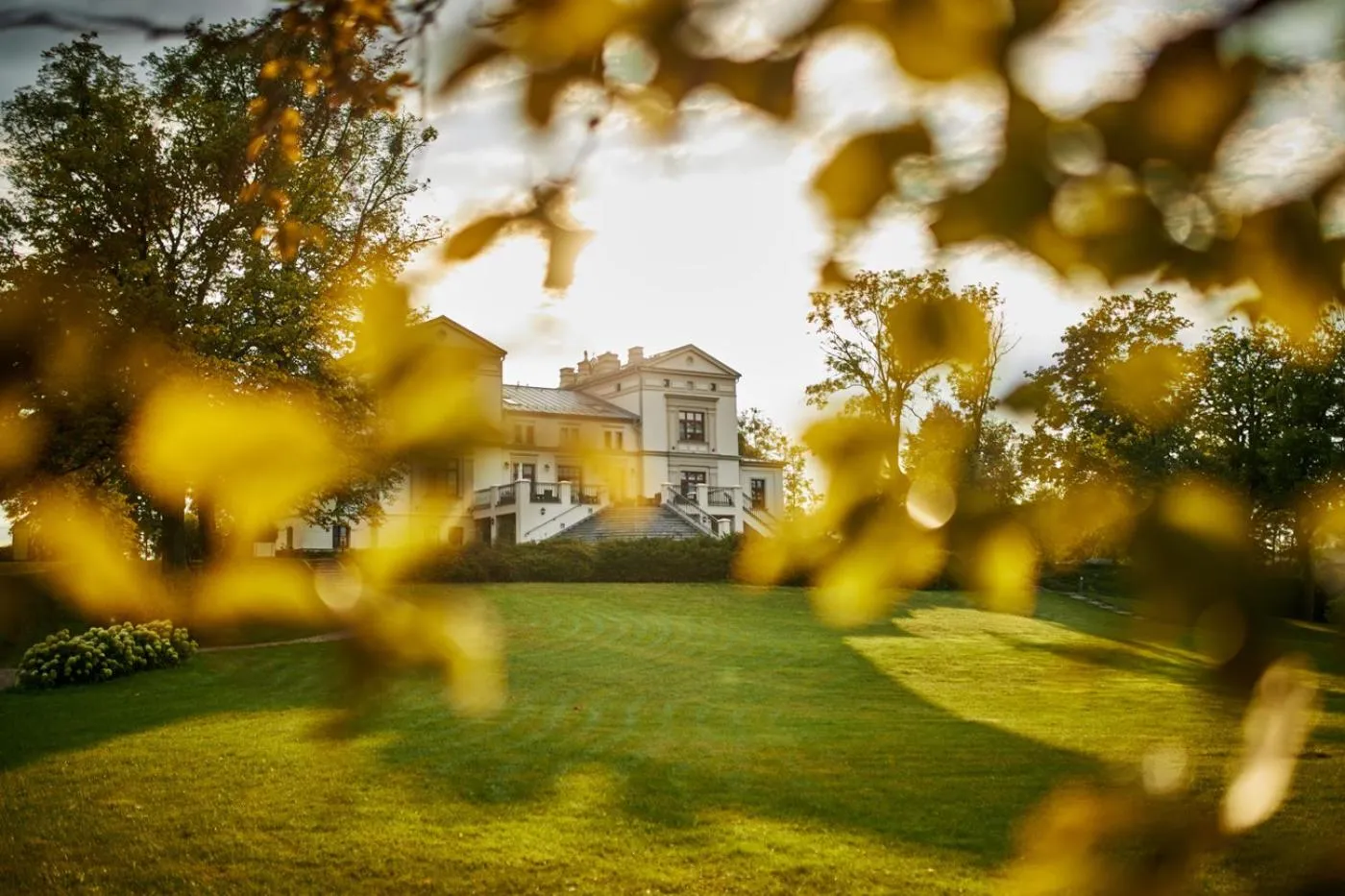 Property building in Pałac Warlity