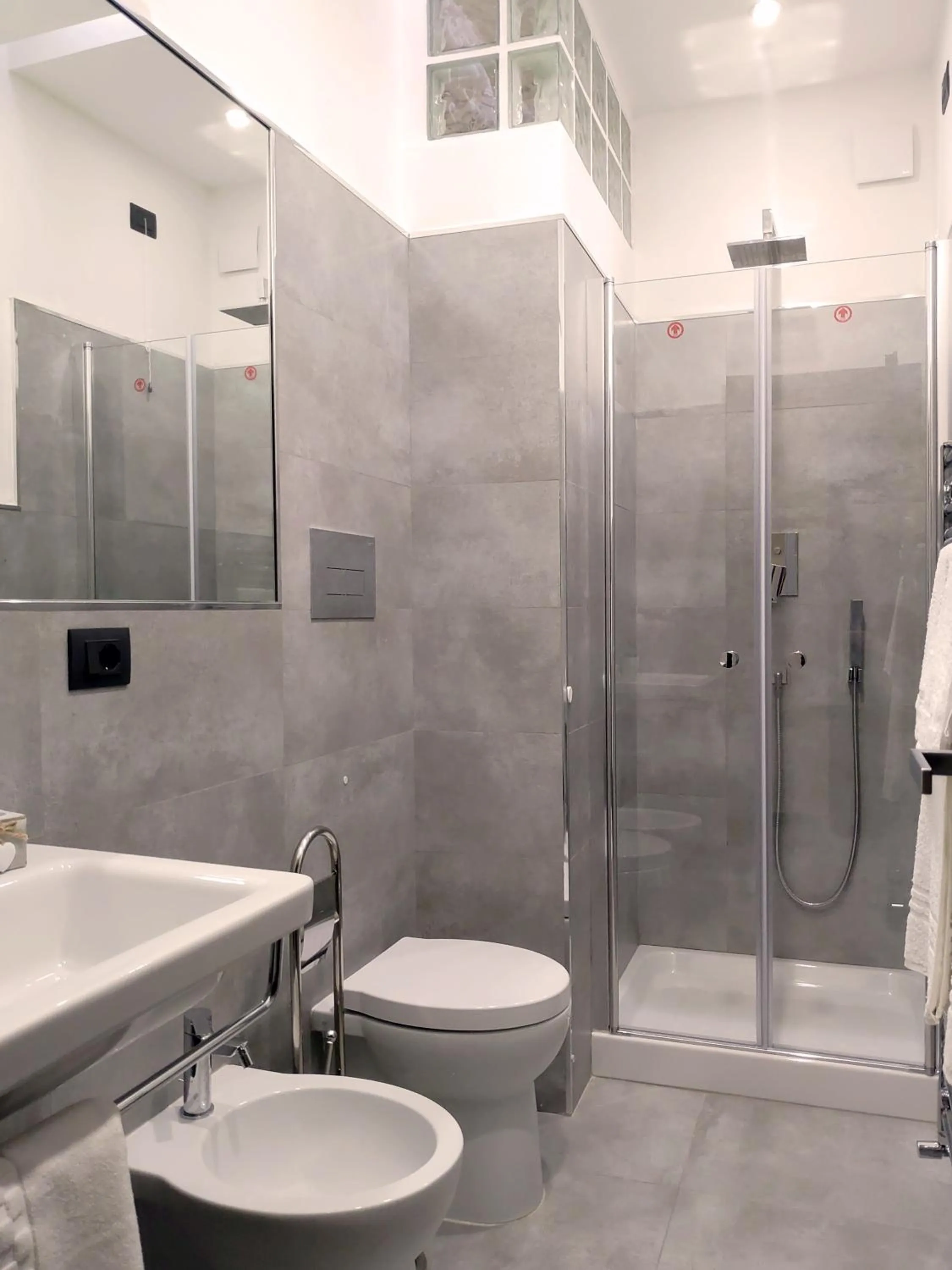 Shower in B&B Villa Diana