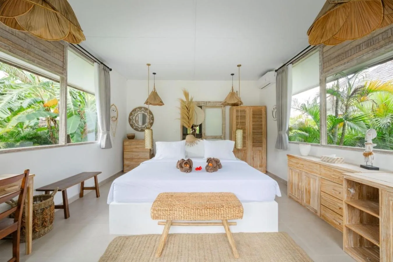 Bed in La Joya Balangan Resort