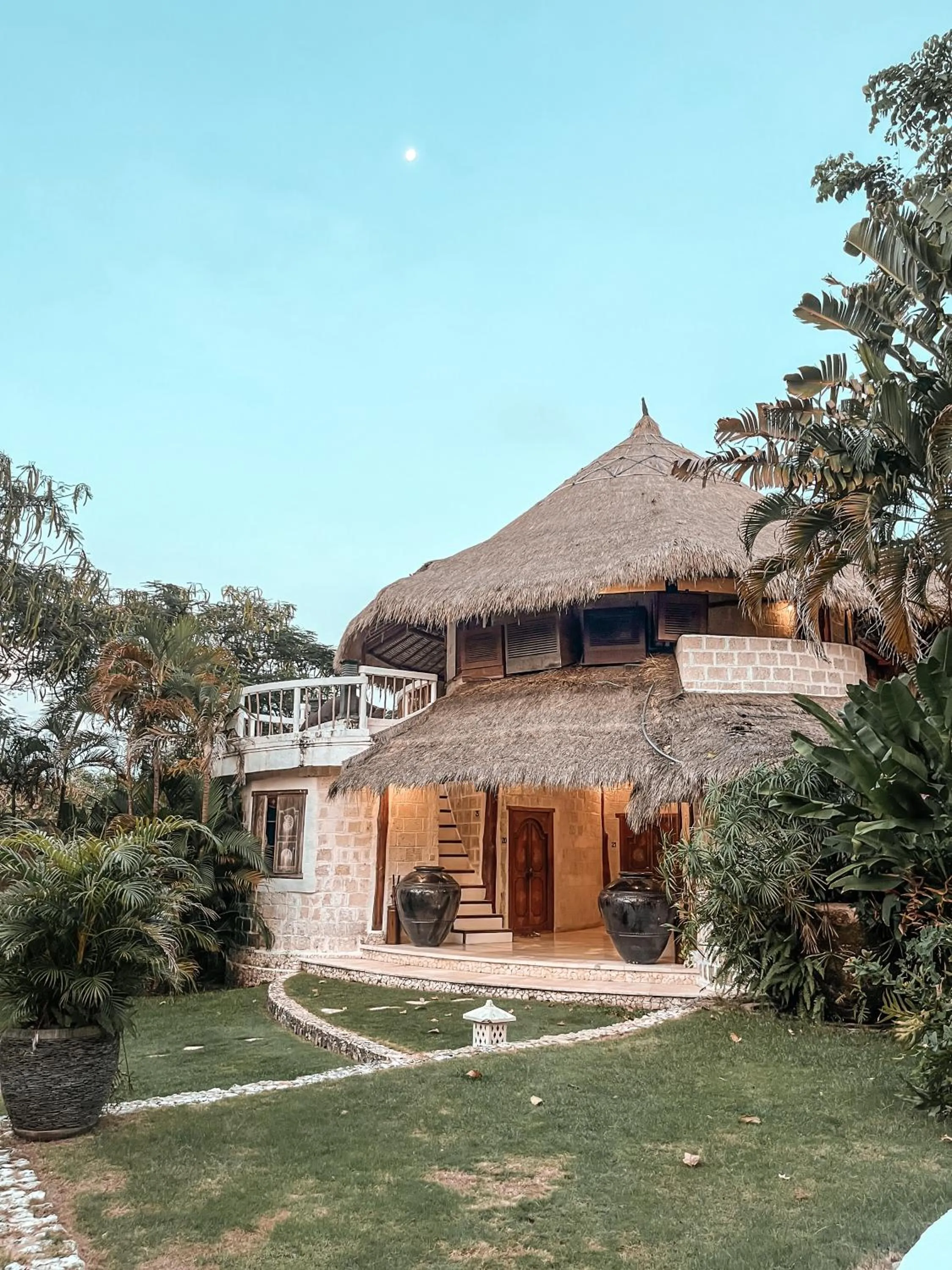 Property building in La Joya Balangan Resort