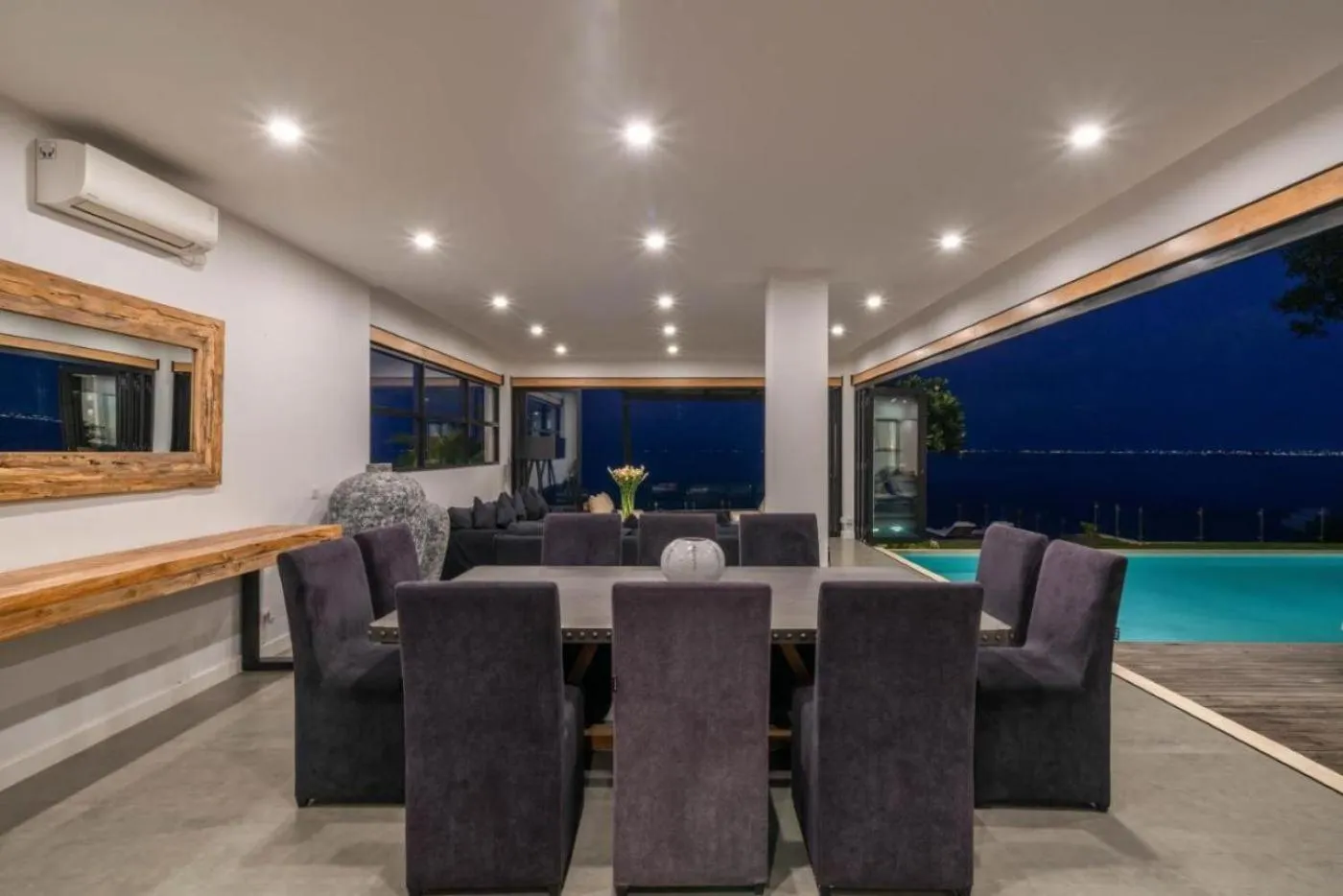 Seating area in La Joya Balangan Resort