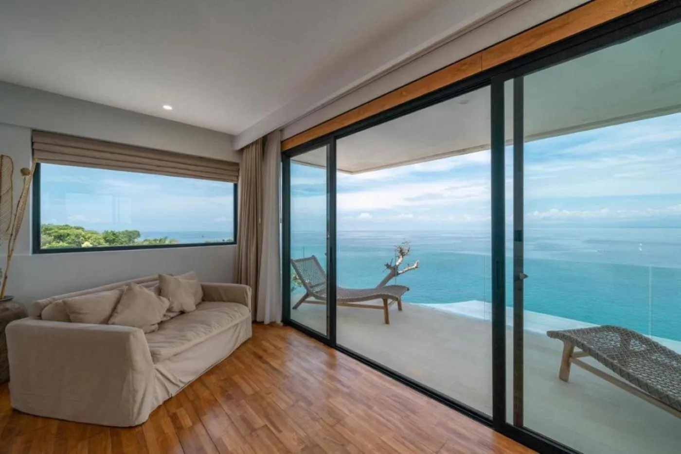 Balcony/Terrace in La Joya Balangan Resort