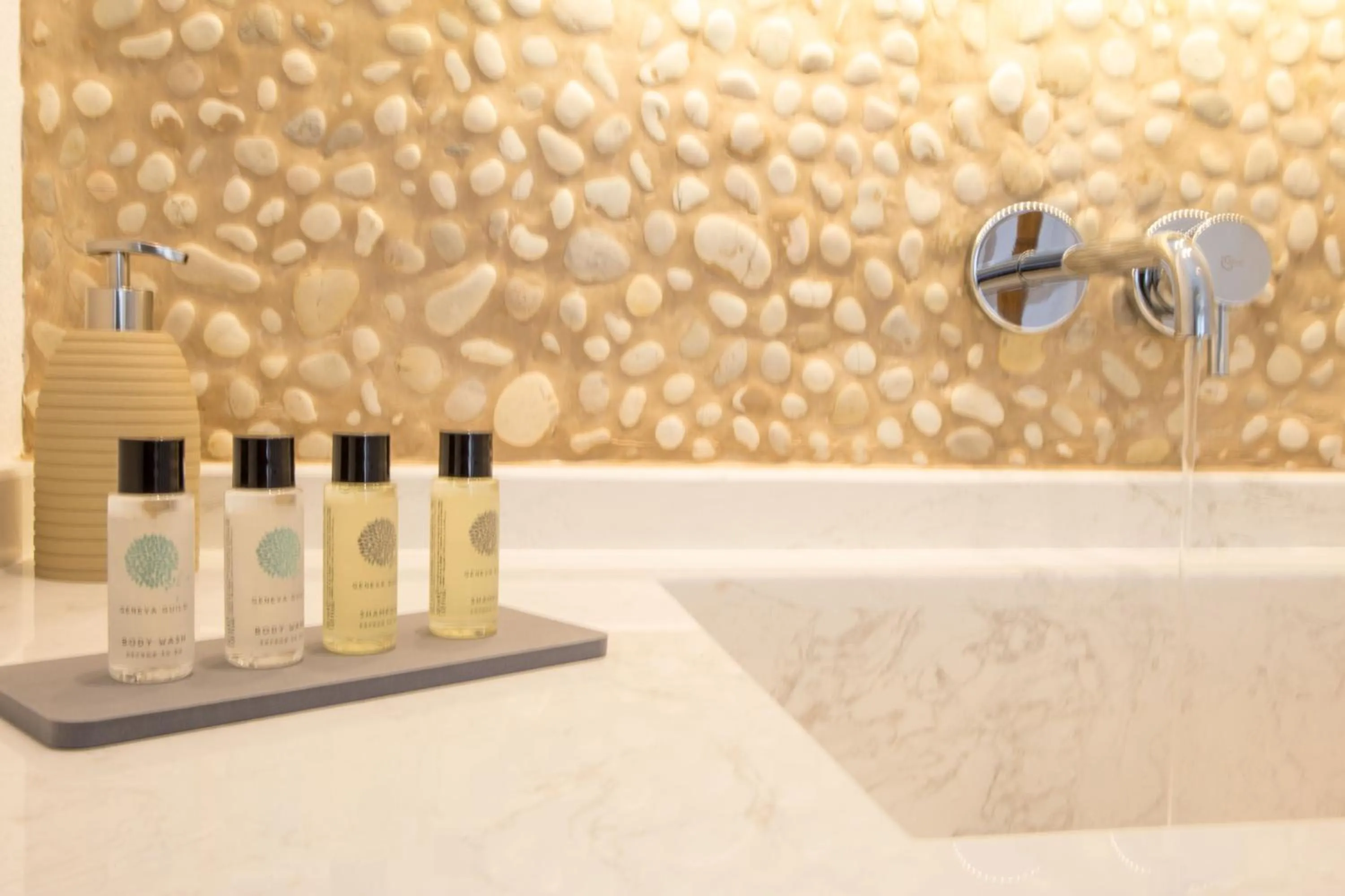 Decorative detail in Louis Studios Santorini