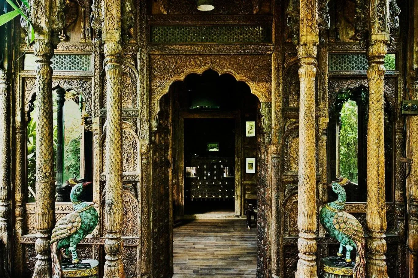 Lounge or bar in The Tree House Resort, A Club Mahindra Associate