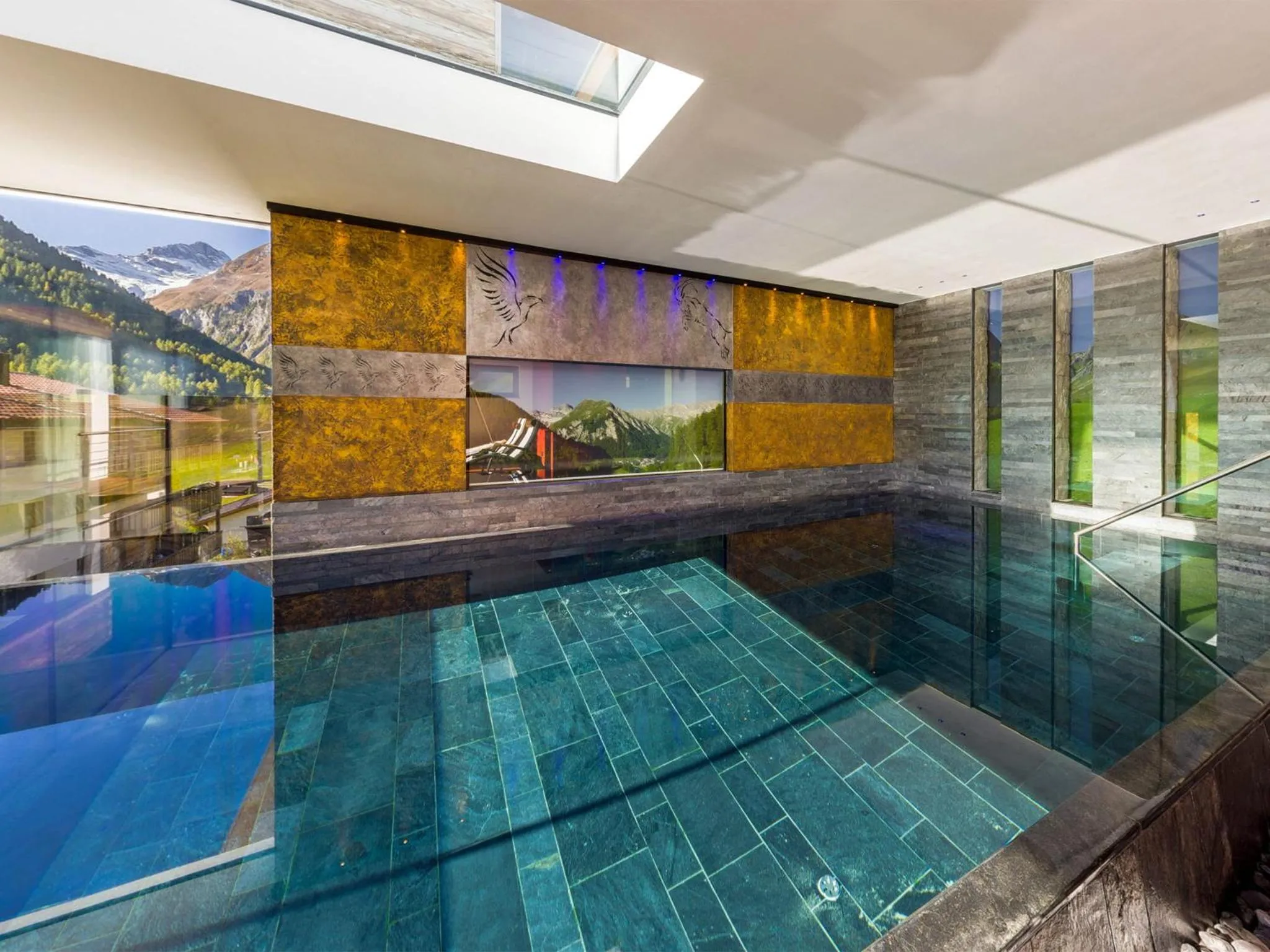 Swimming pool in Alpinlodge & Spa