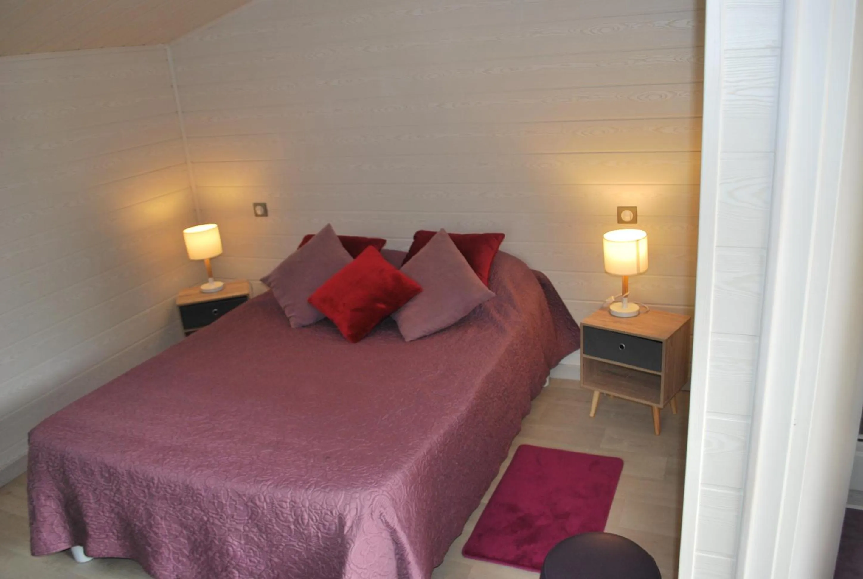 Bedroom, Bed in Le Clos Robinson