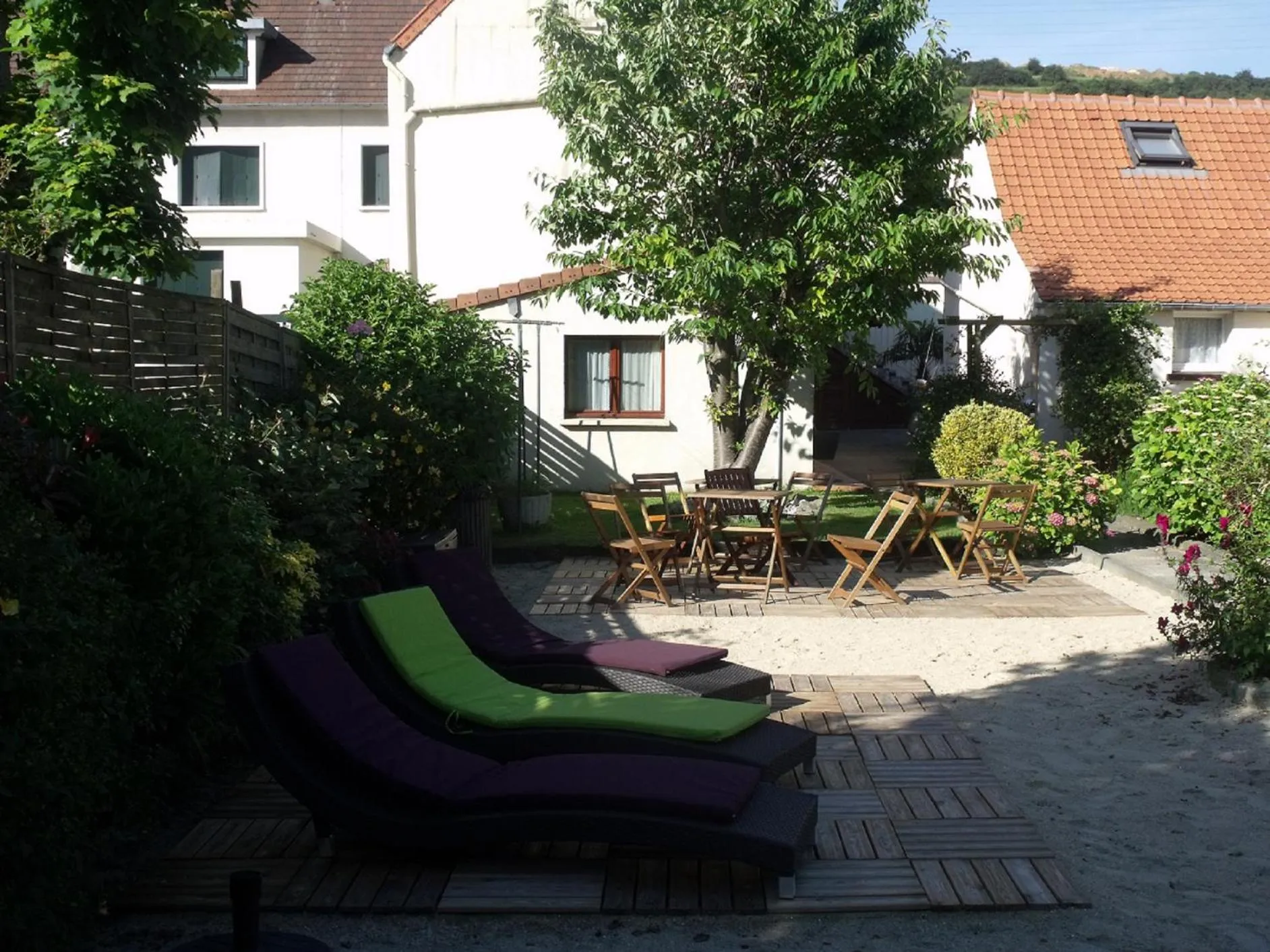 Garden in Le Clos Robinson