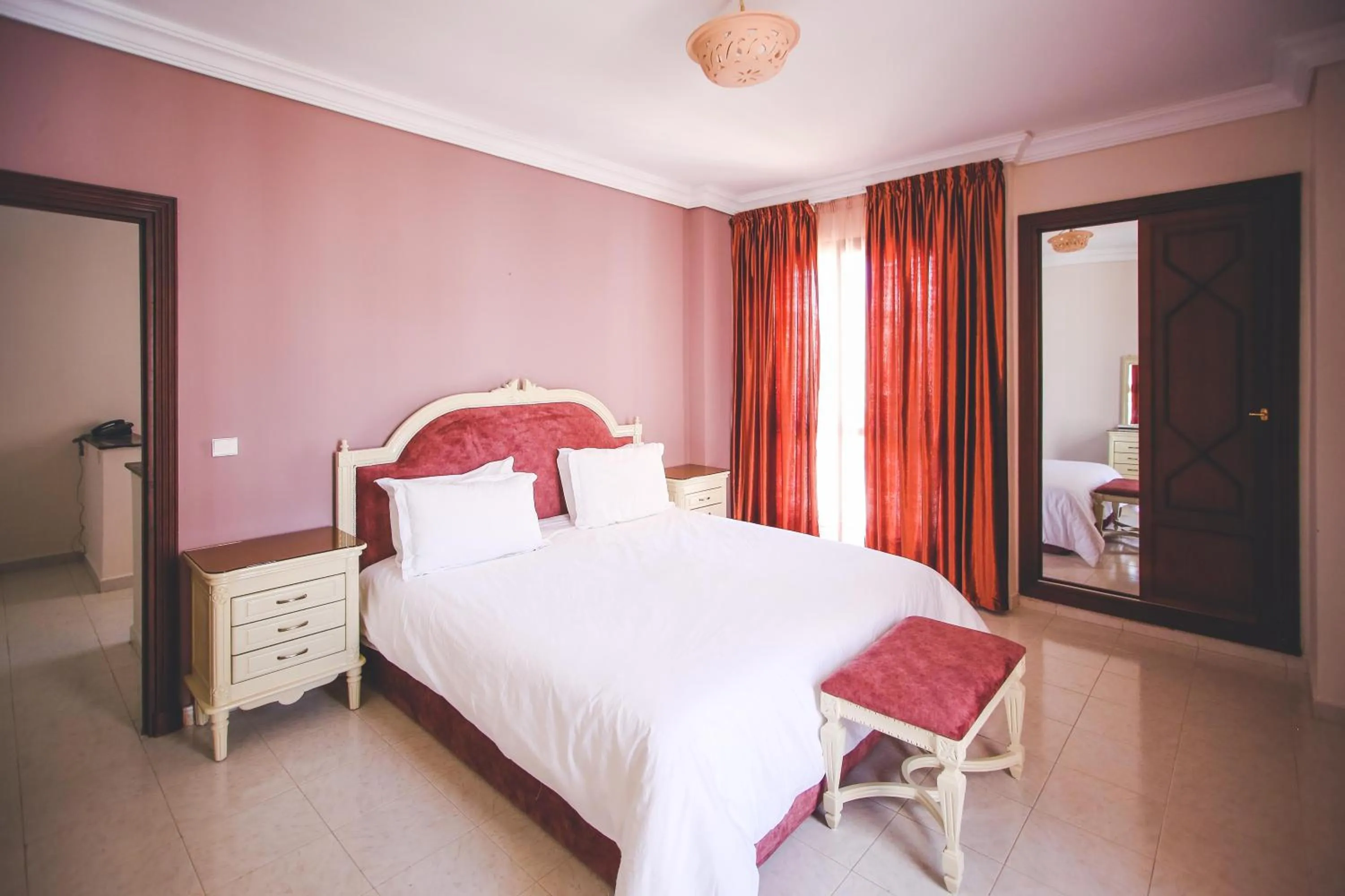 Bed in Appart Hotel Alia