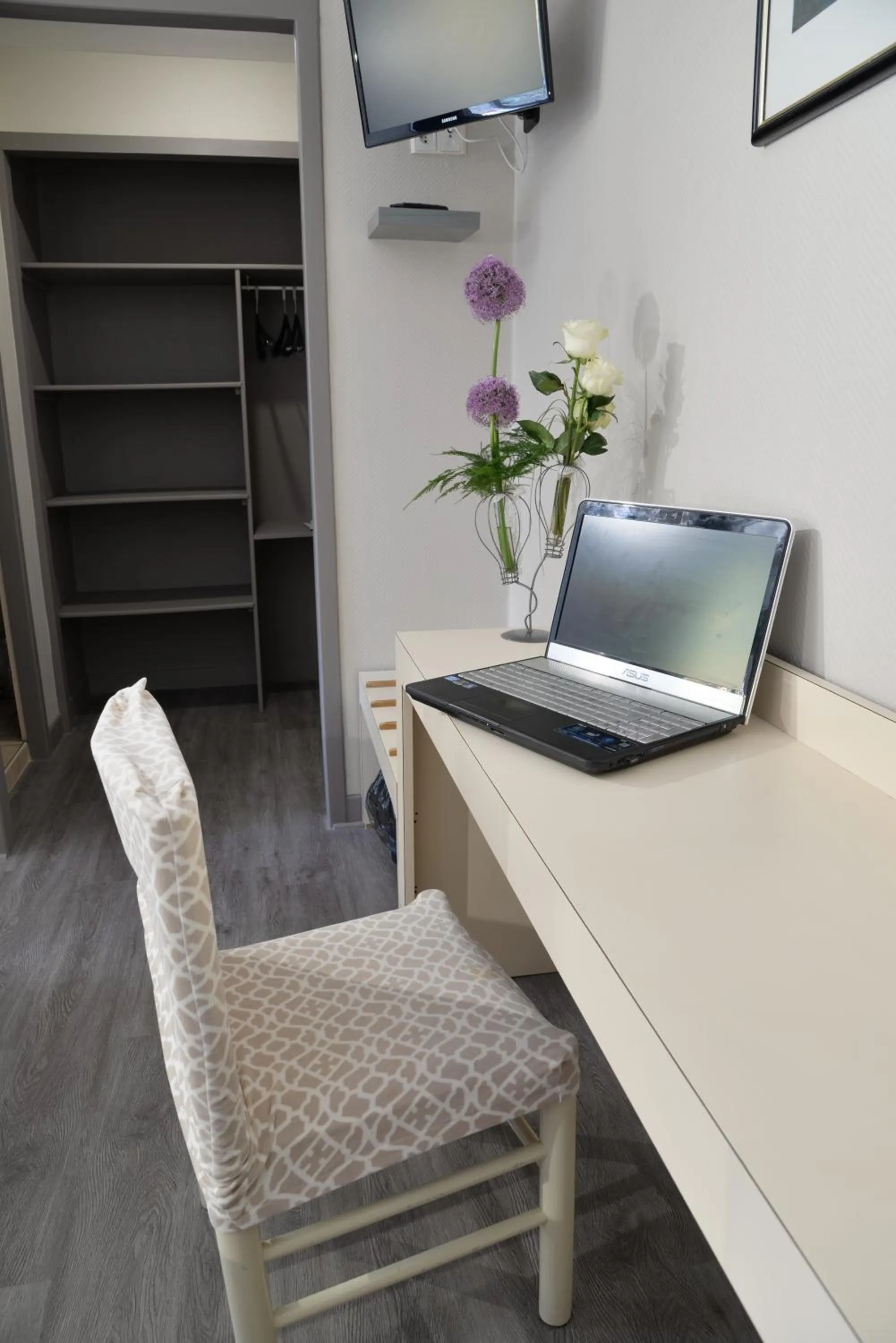 Hôtel Acropolis - Lourdes