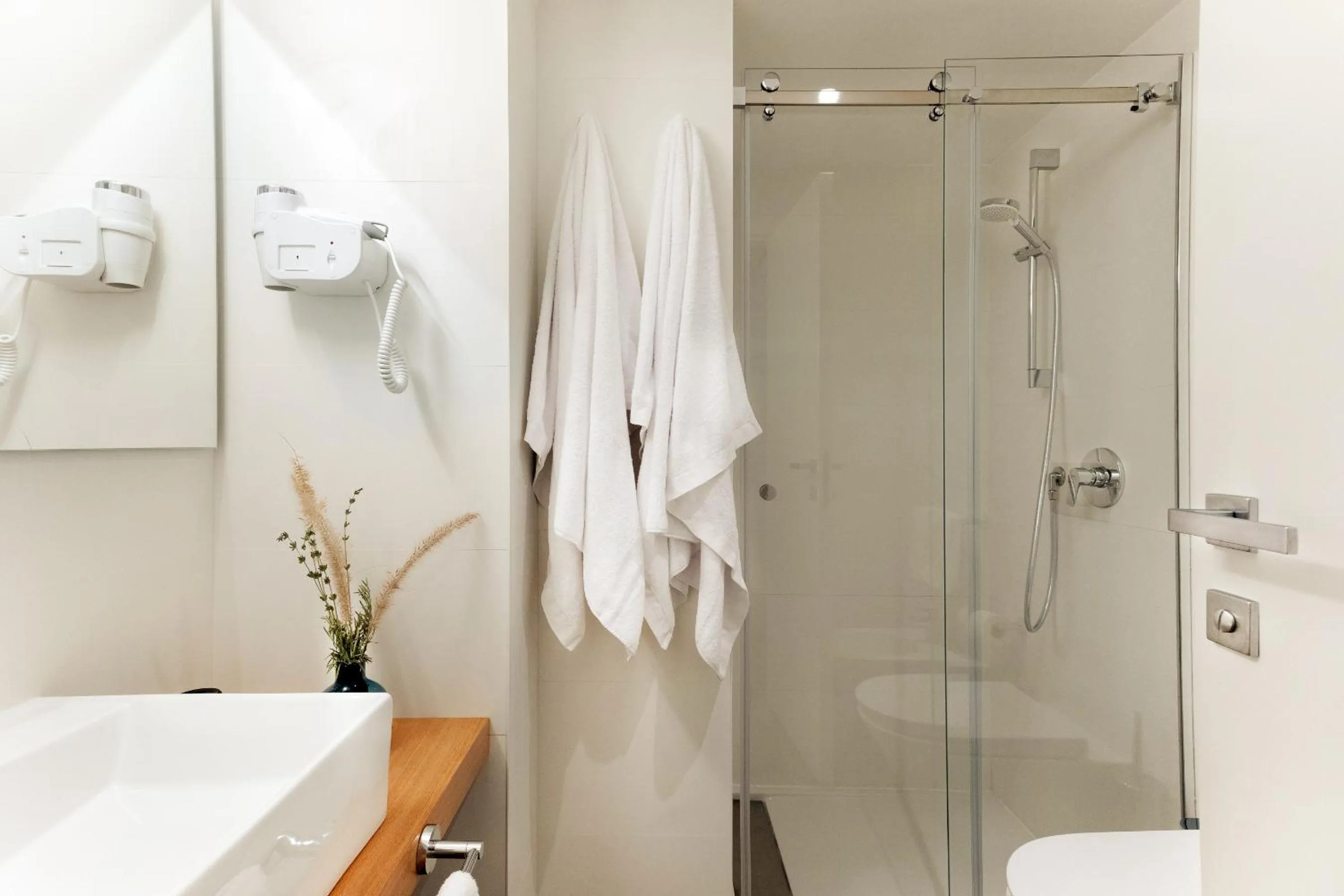 Bathroom in Albatros Beach Hotel