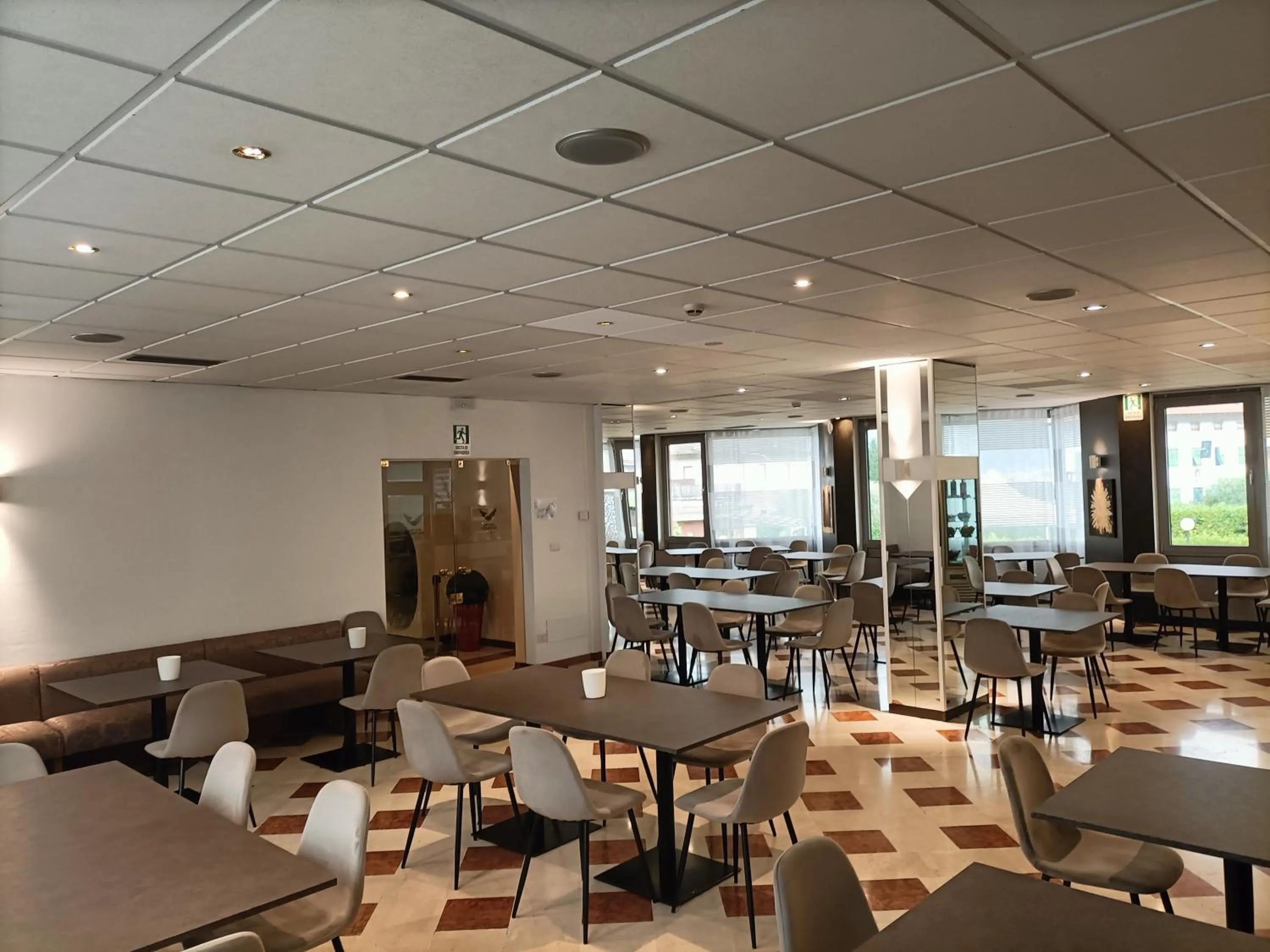 Restaurant/places to eat in Hotel Everest Arco