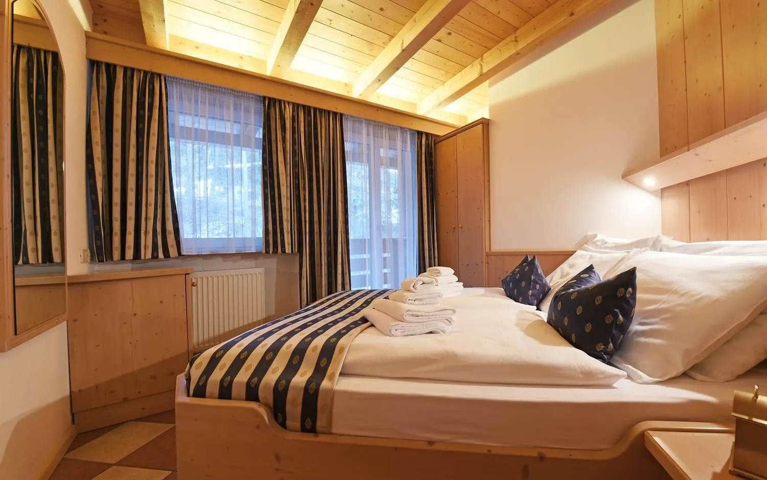 Bed in Alpin-Residence Amadeus