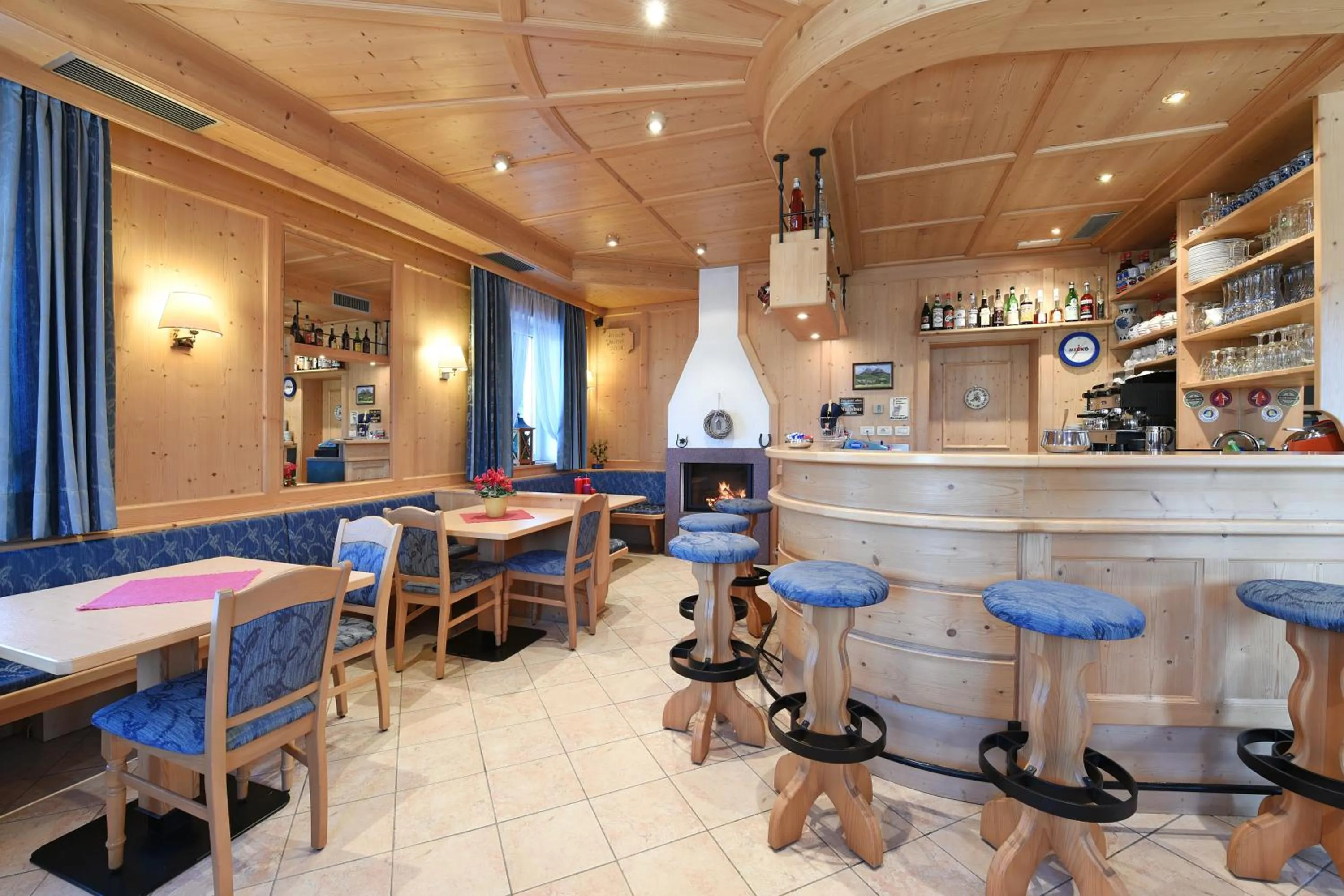 Lounge or bar in Alpin-Residence Amadeus