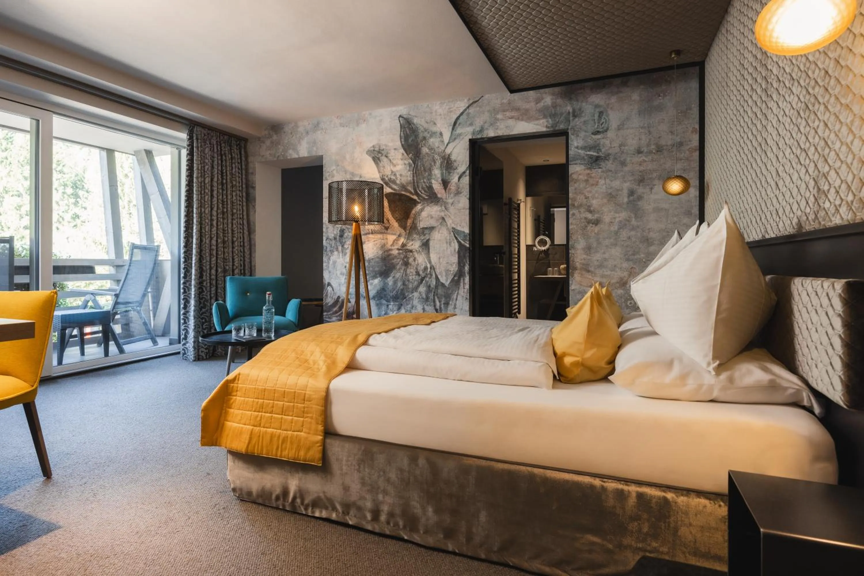 Photo of the whole room, Bed in Das Mondschein