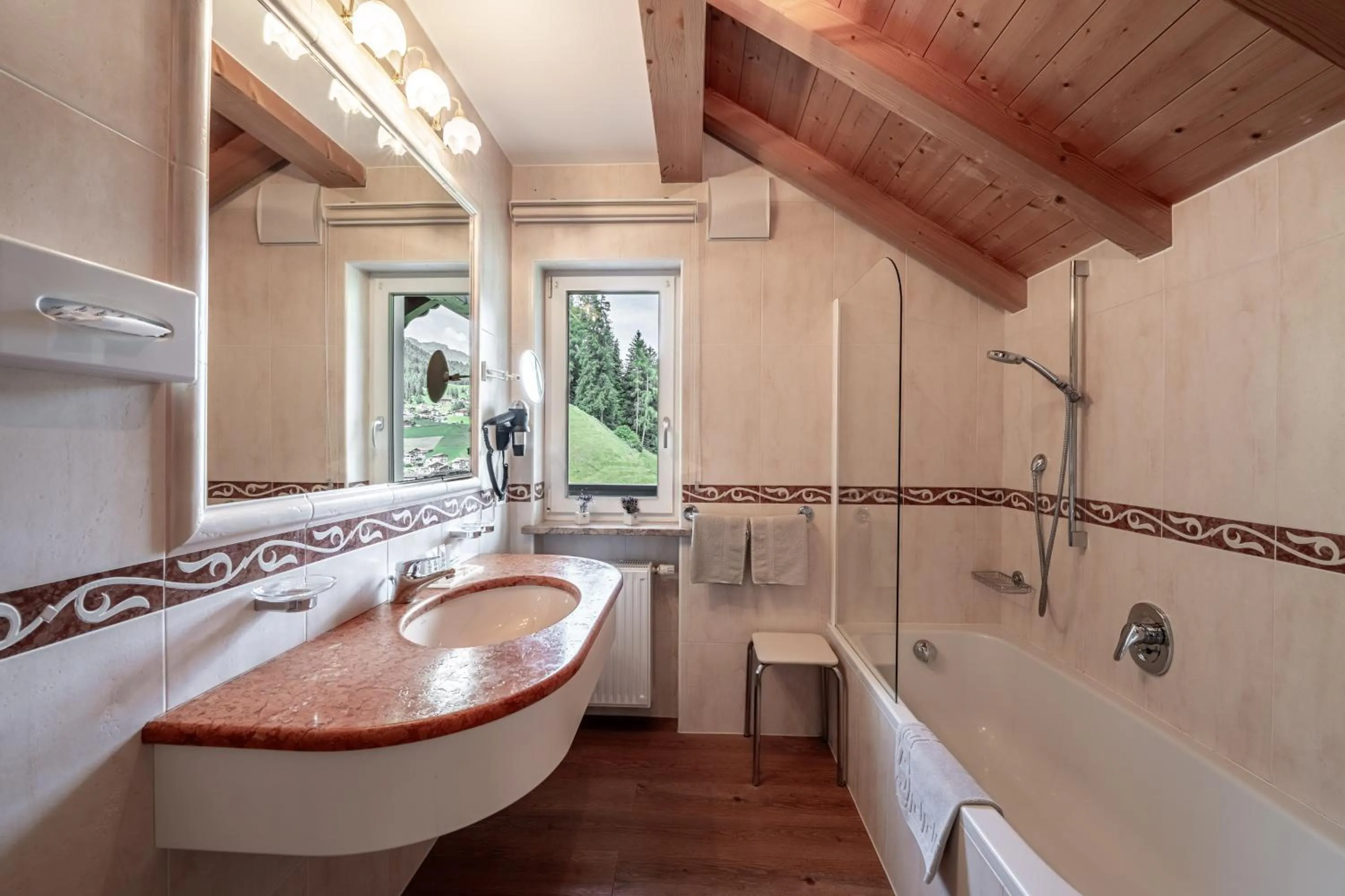 Shower in Garni la Bercia