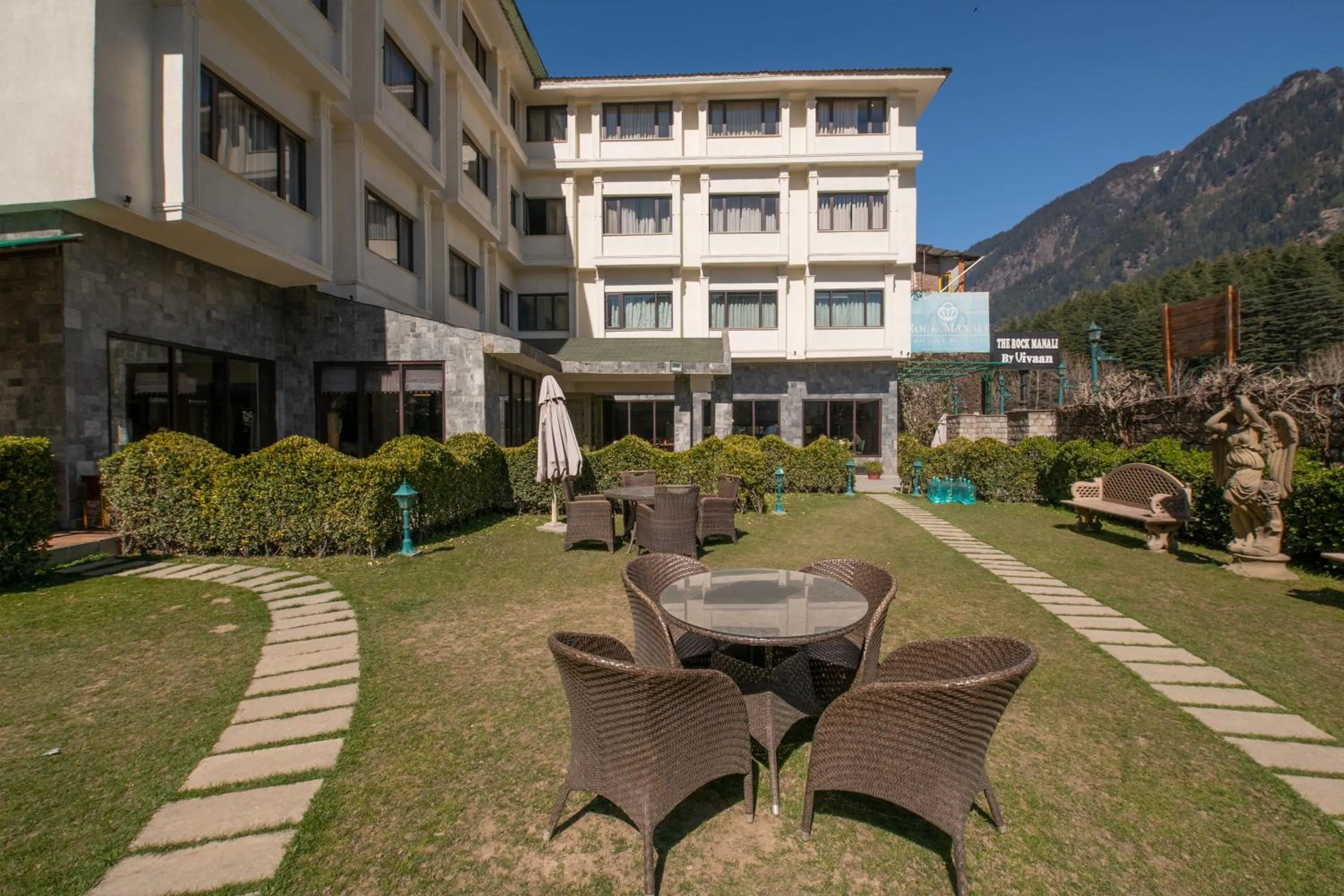 Mountain view in Rock Manali by Vivaan